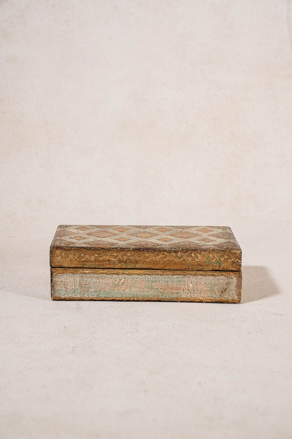 Lidded Florentine Box