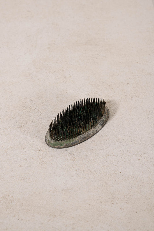 Antique Oval Frogger