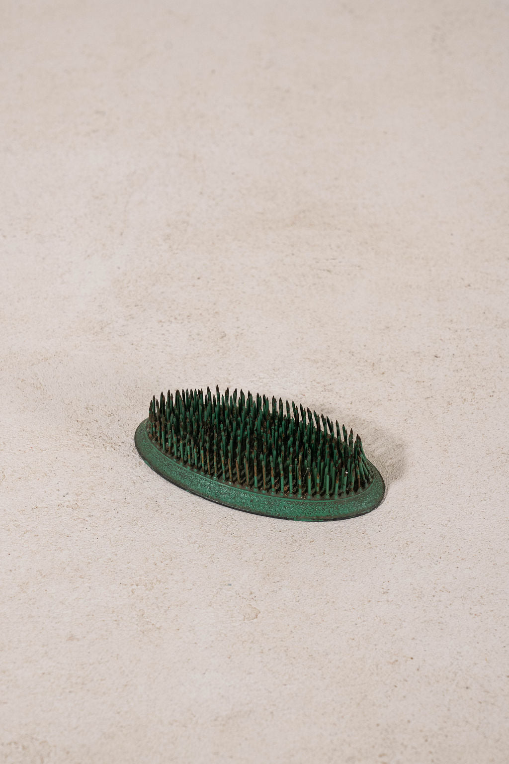 Antique Green Oval Frogger