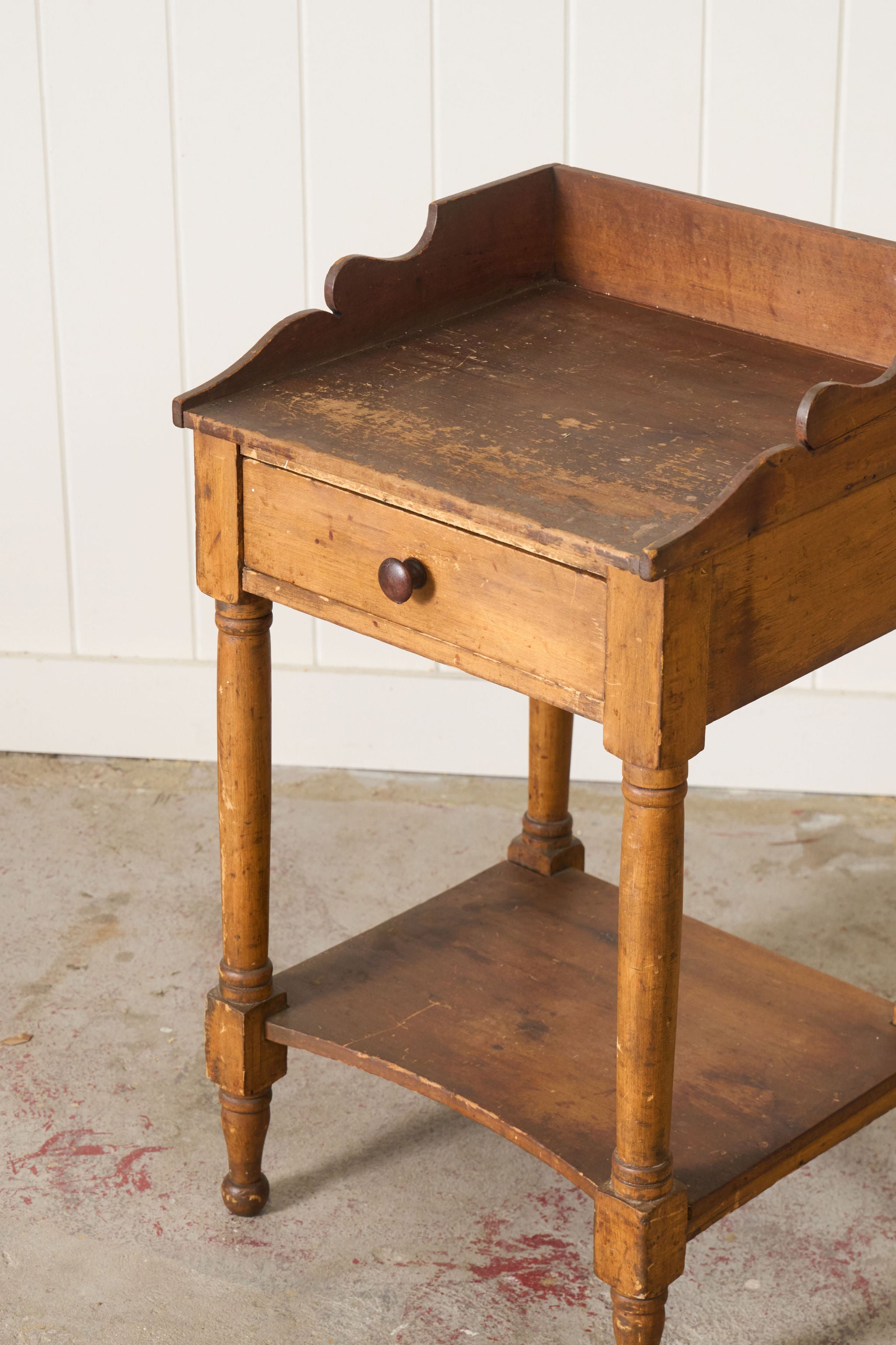 Early American Single Drawer Pine Side Table