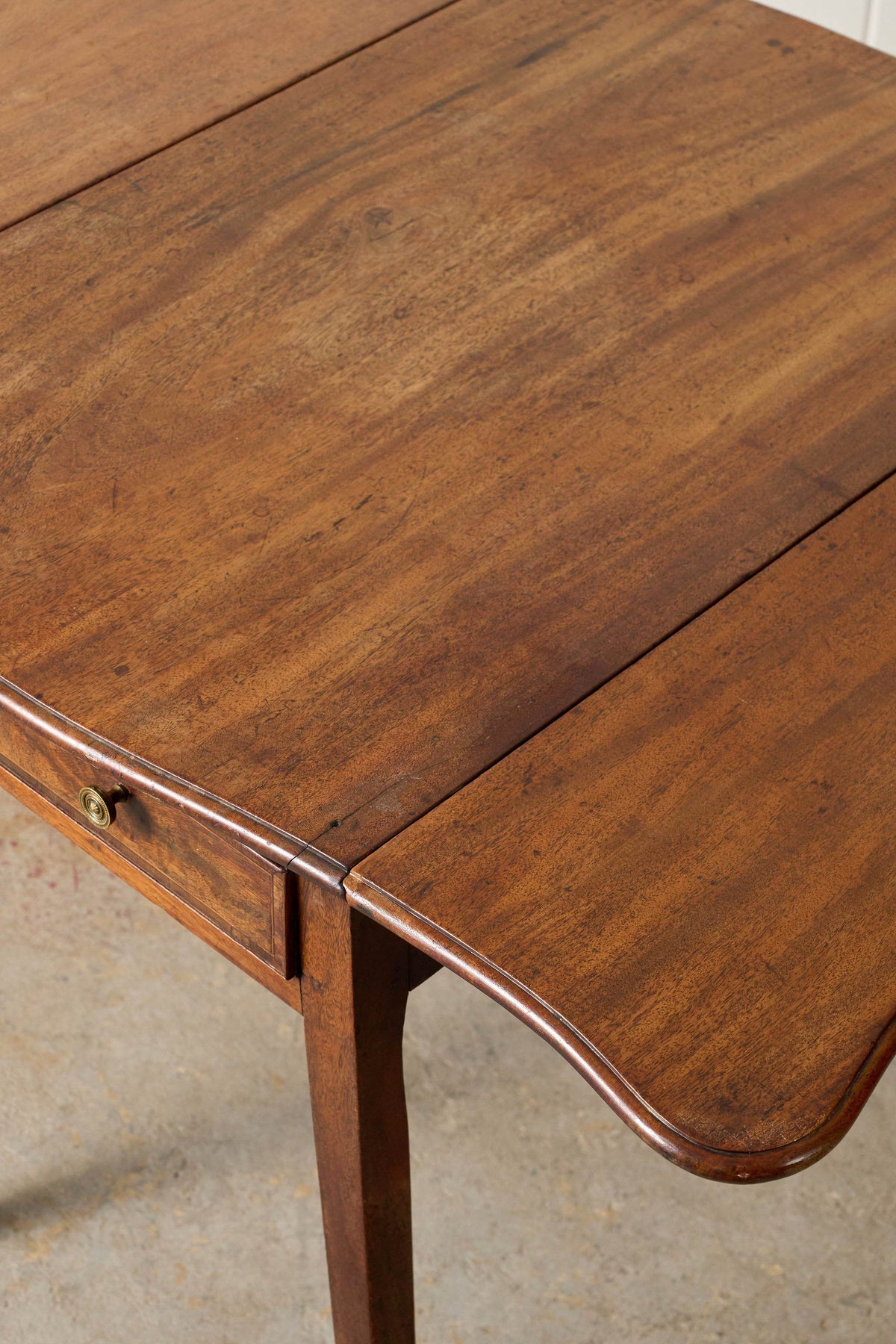 19th Century English Mahogany Pembroke Drop Leaf Table
