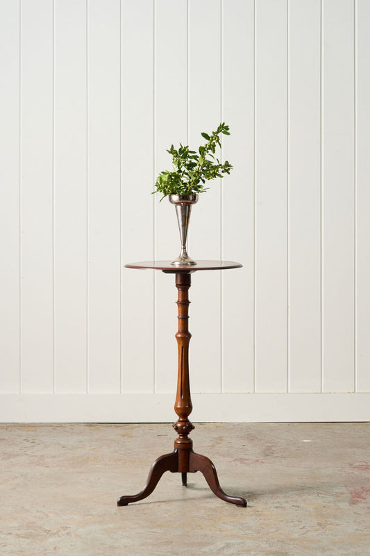 Victorian Mahogany Wine Table with Unique Bulbous Base Accent