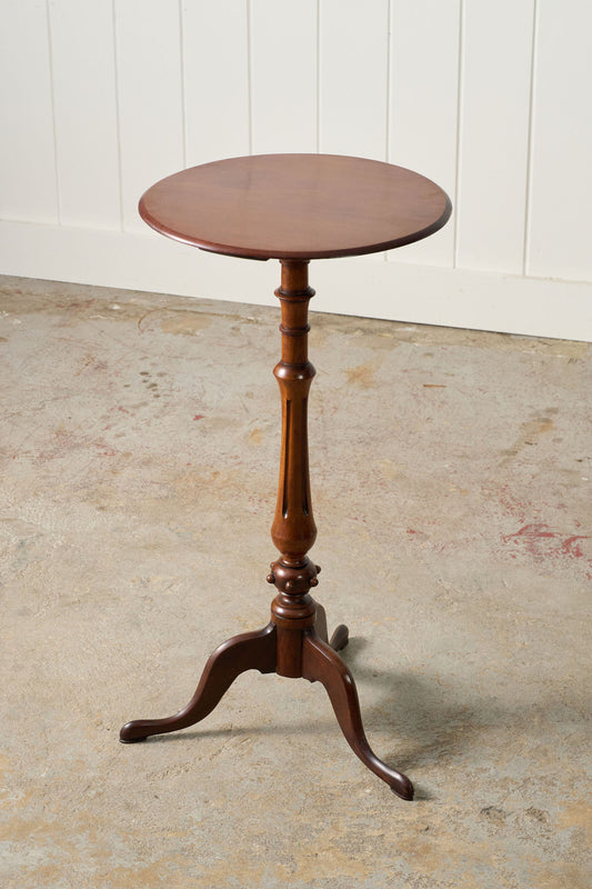 Victorian Mahogany Wine Table with Unique Bulbous Base Accent