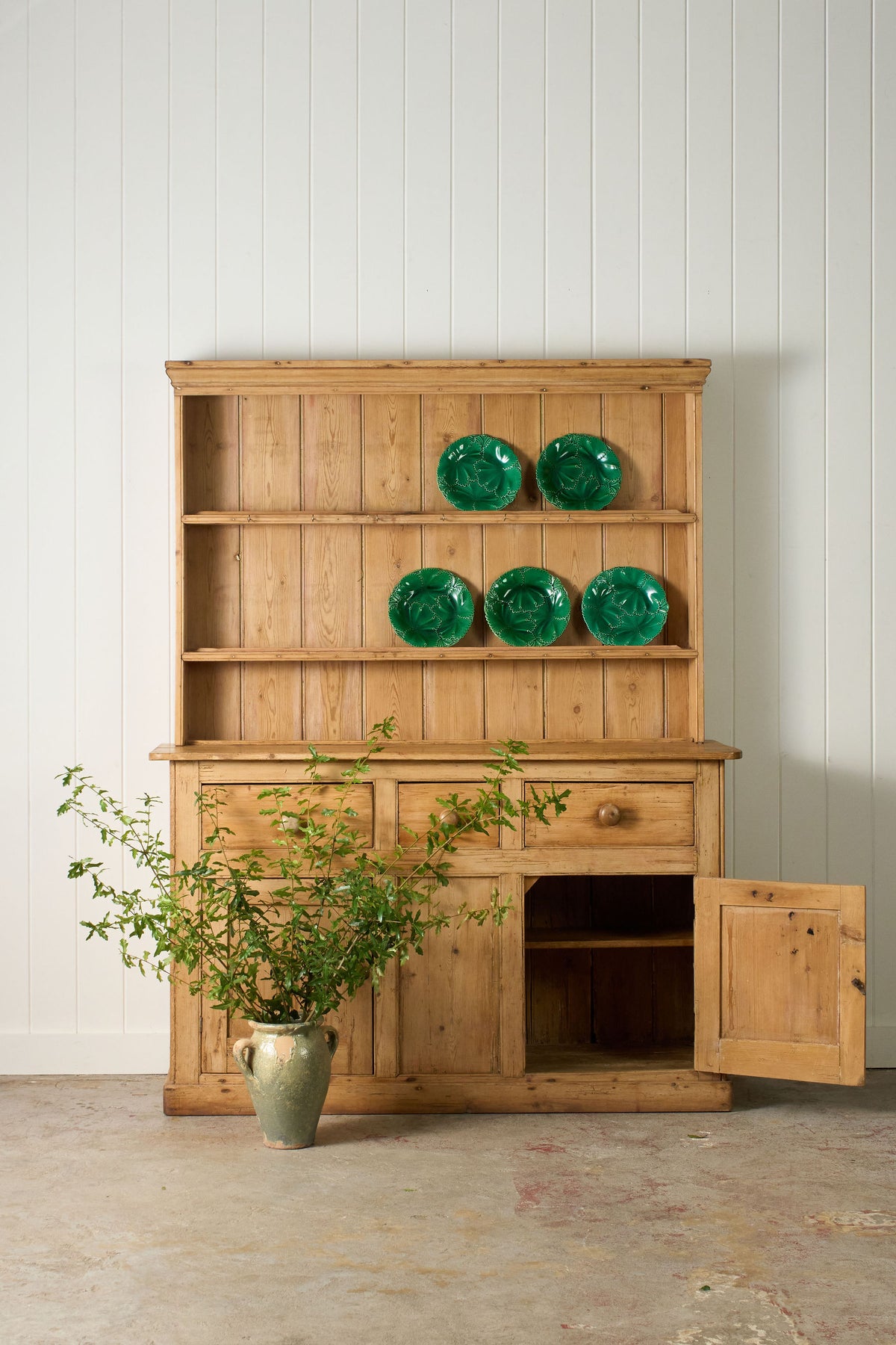 19th Century English Victorian Pine Dresser Base With Topper