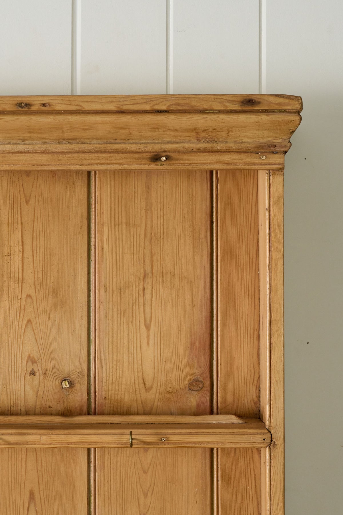 19th Century English Victorian Pine Dresser Base With Topper