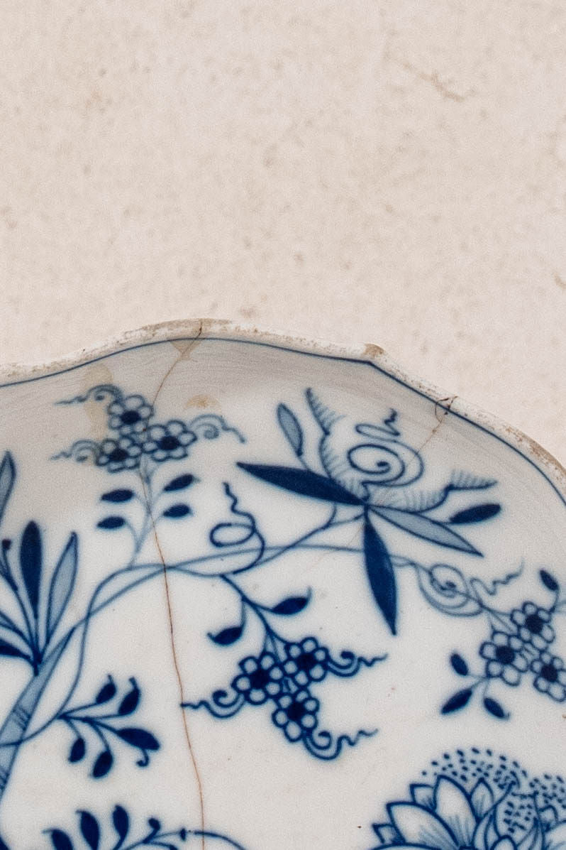 19th Century Meissen Blue Onion Scalloped Saucer with Repair Staples