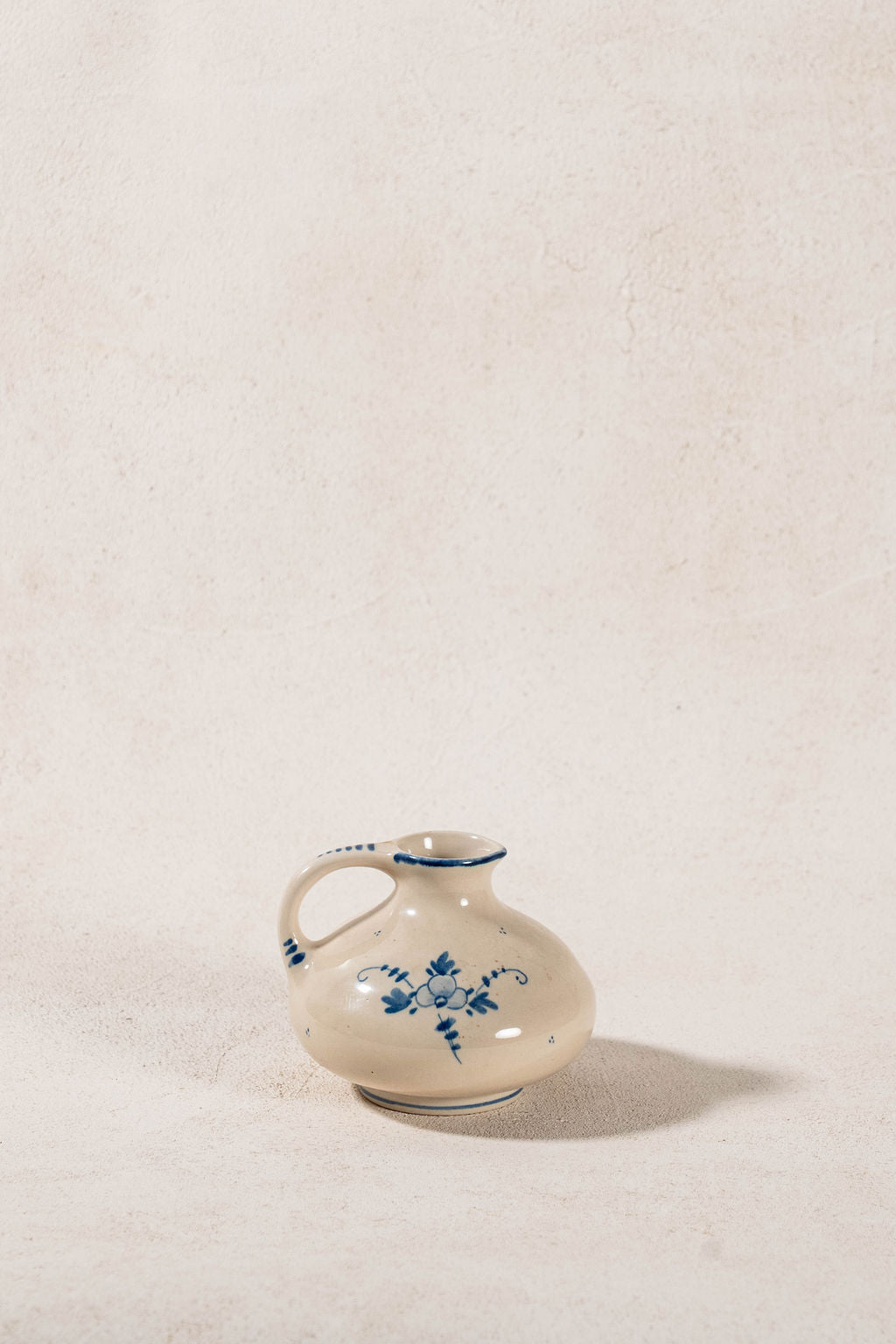 SET of 3 | Vintage Zenith Delph Pottery Pitchers