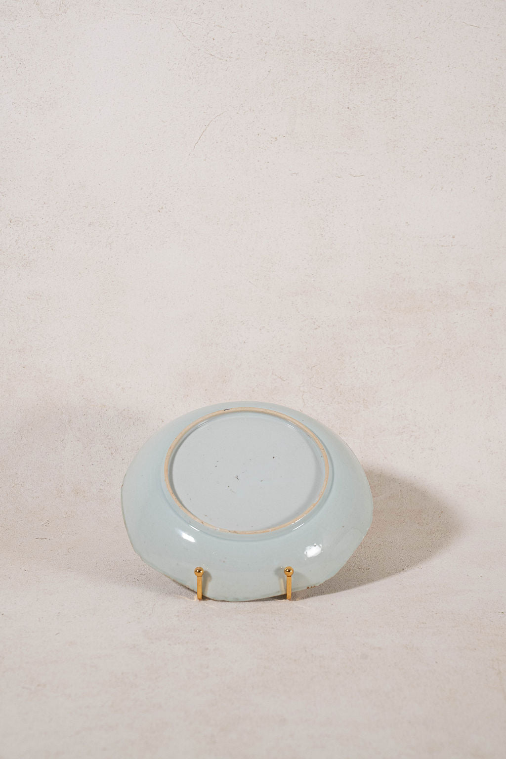 18th Century Chinese Export Floral Plate / Shallow Bowl (c. 1780)