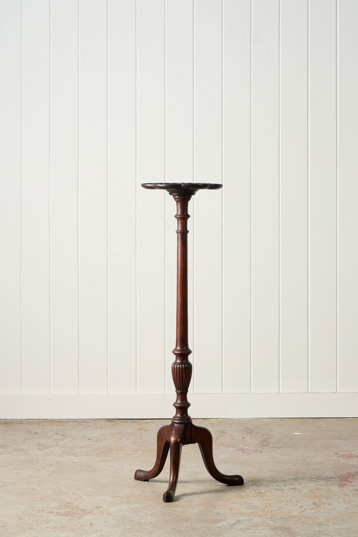 English Mahogany Petal Shaped Plant Stand (c. 1930)