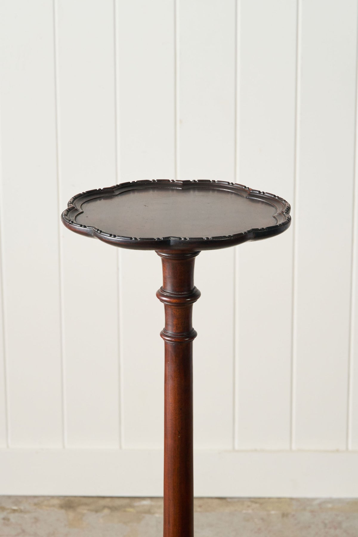 English Mahogany Petal Shaped Plant Stand (c. 1930)