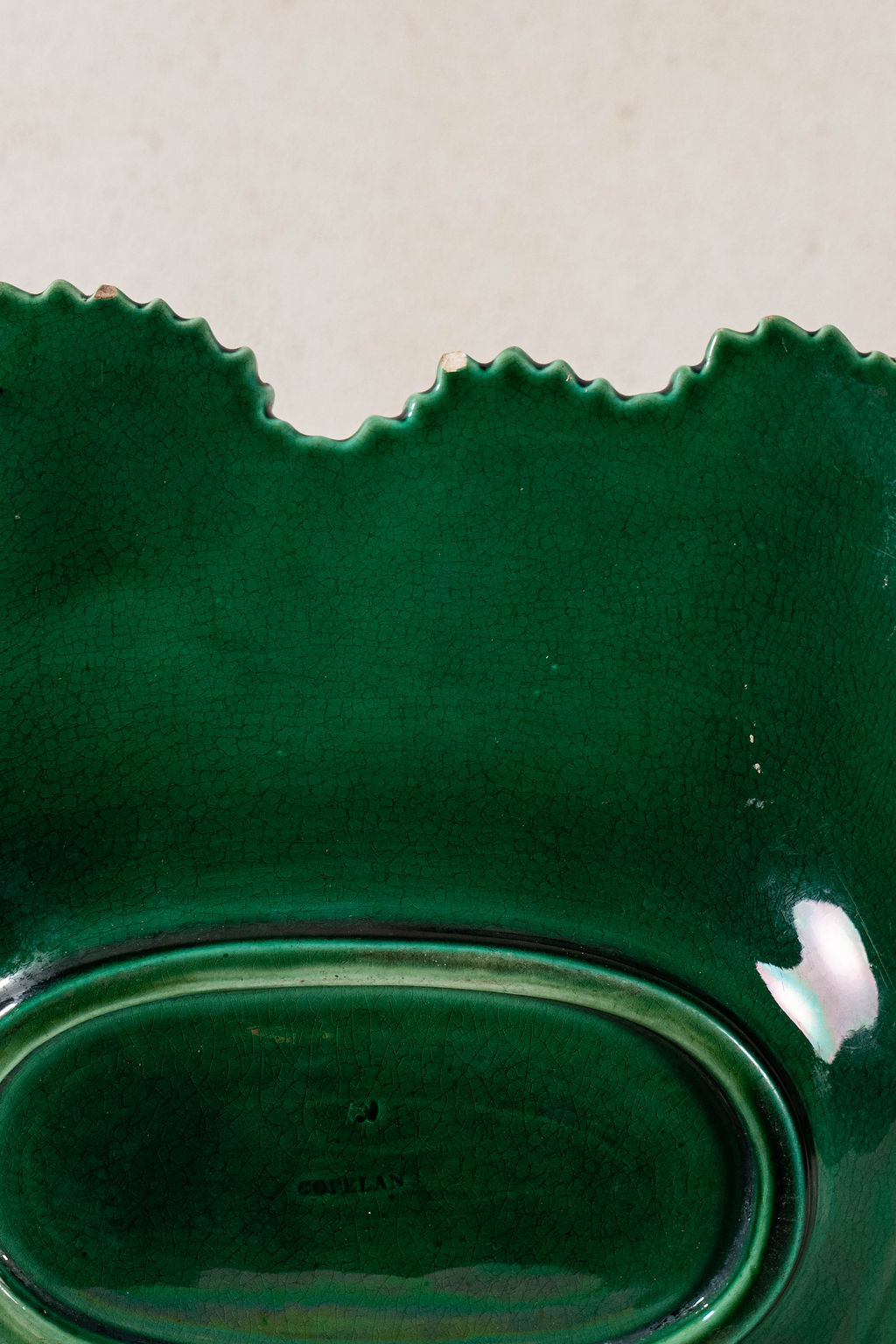 Copeland (c. 1860-1875) Green Majolica Overlapping Large Leaf Server