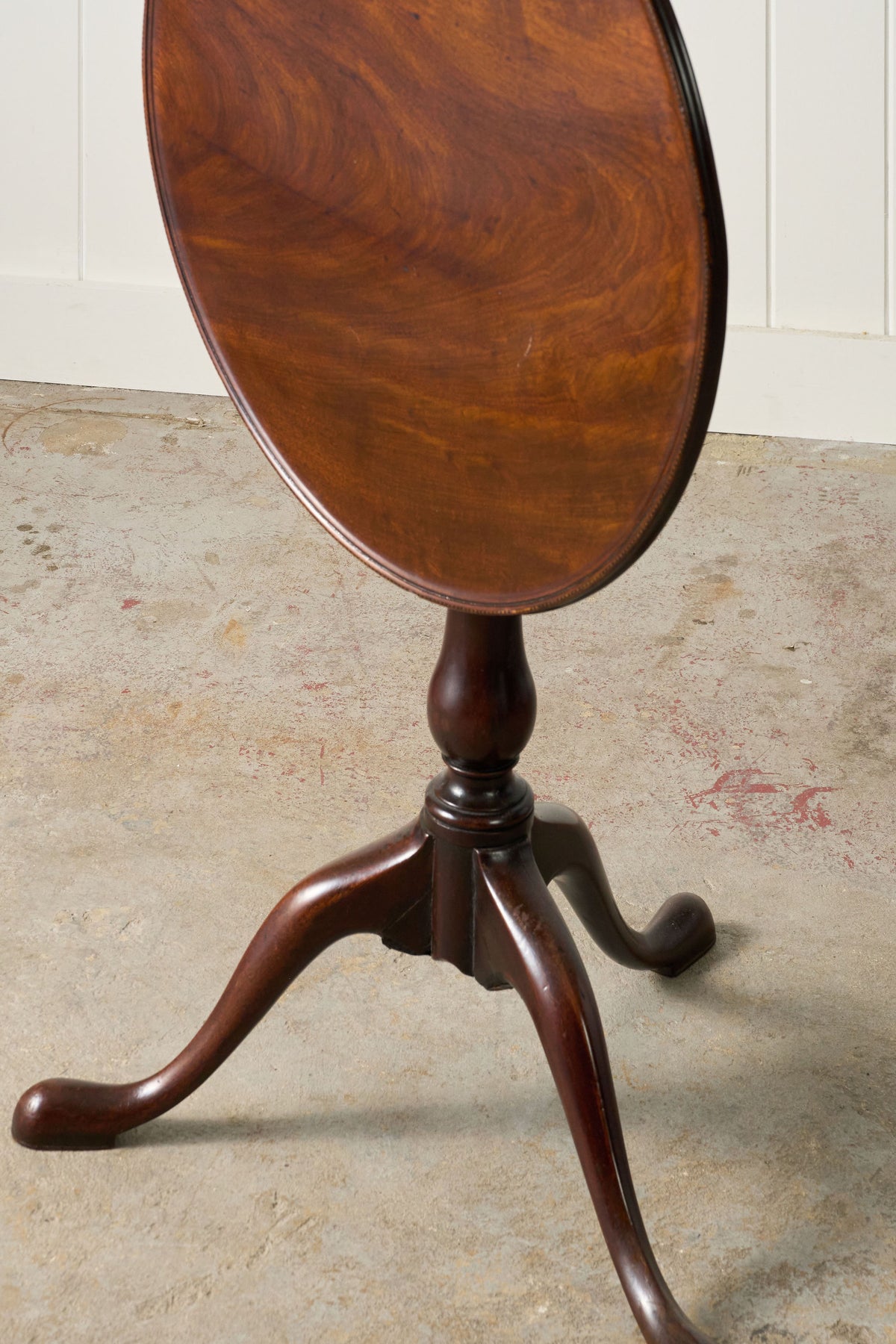 19th Century English Birdcage Lamp Table with Inlaid Edge