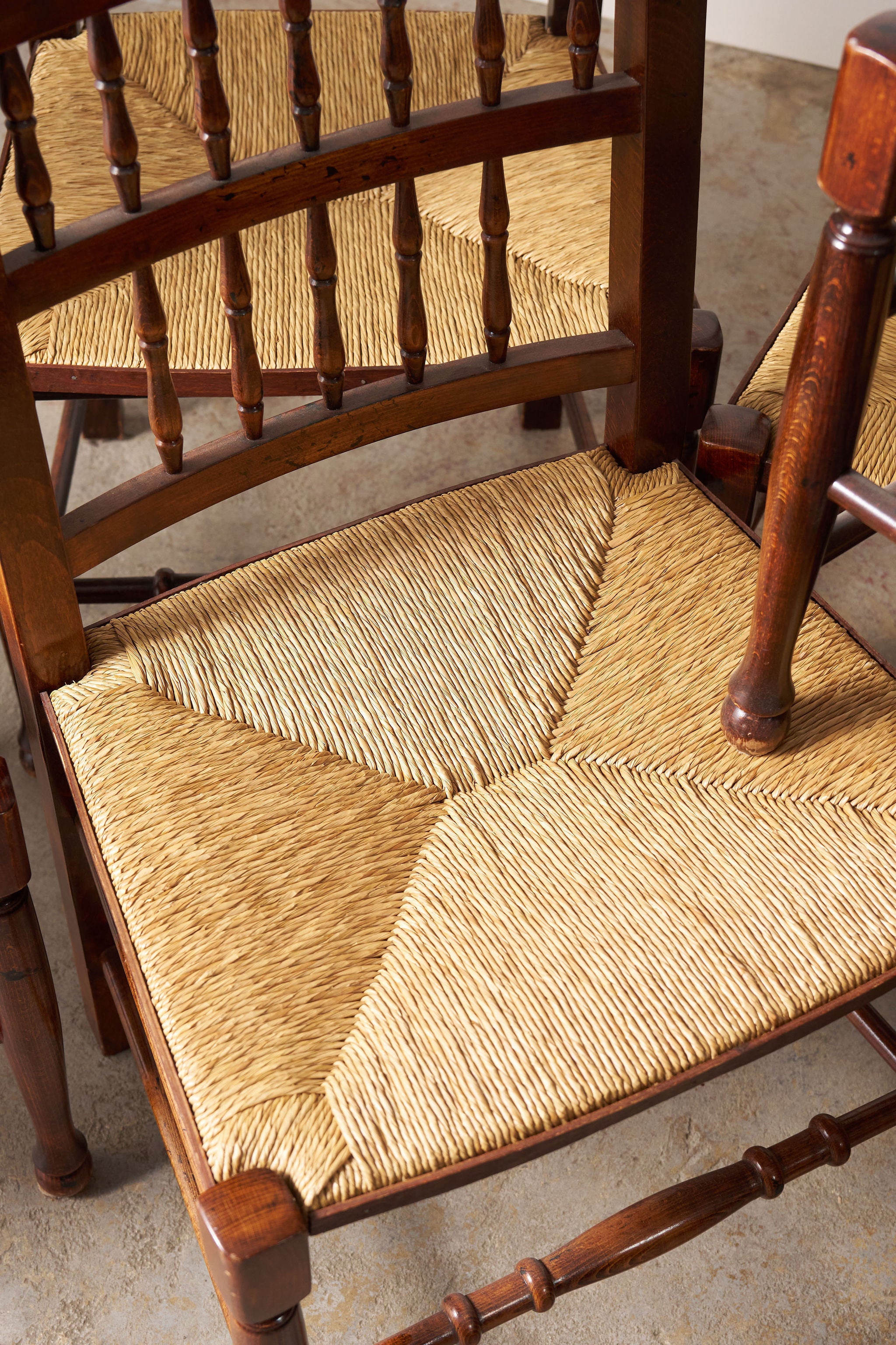 Set Of 8 Vintage Lancaster Spindle Rush Chairs