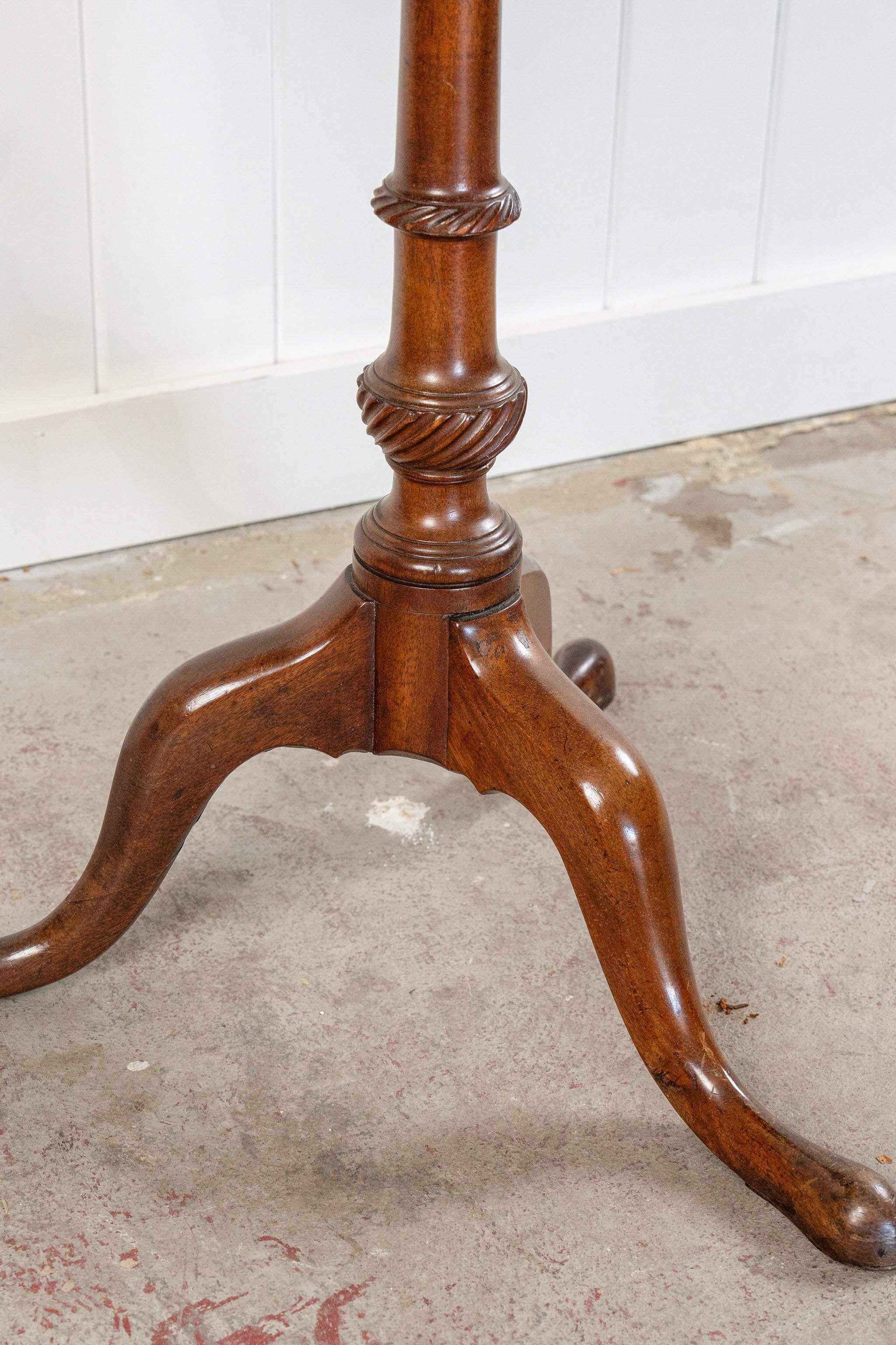 Sheraton Revival Inlay Mahogany Pedestal Table (c. 1820)