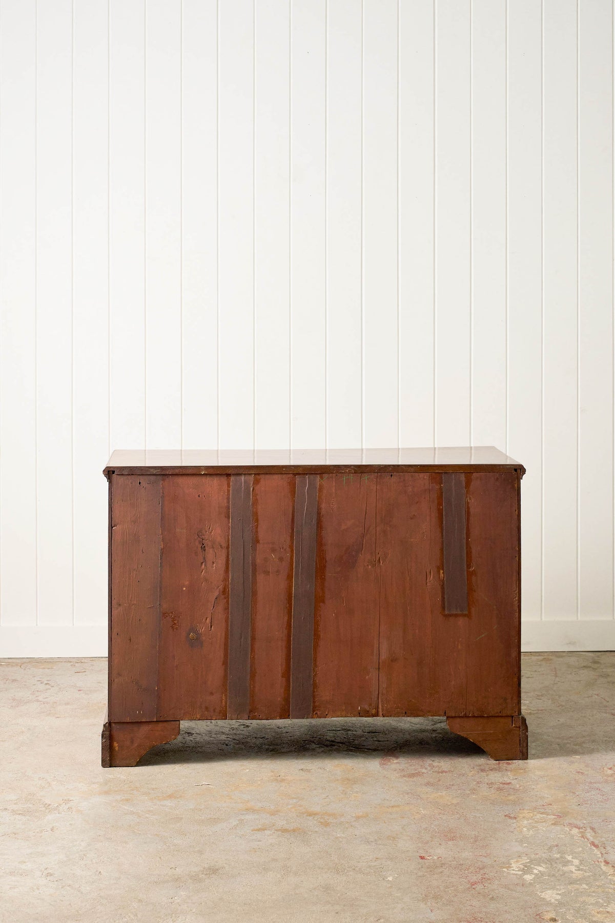 Georgian Mahogany Unusually Wide 2-Over-3 Chest