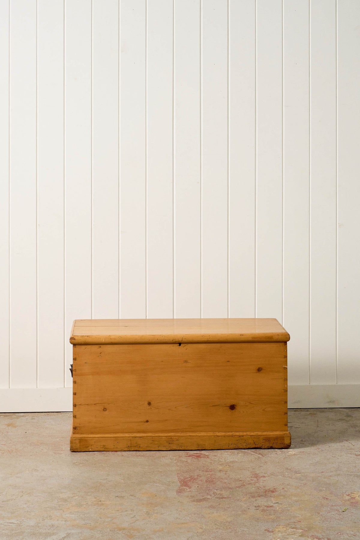 19th Century English Pine Trunk with Exposed Joinery