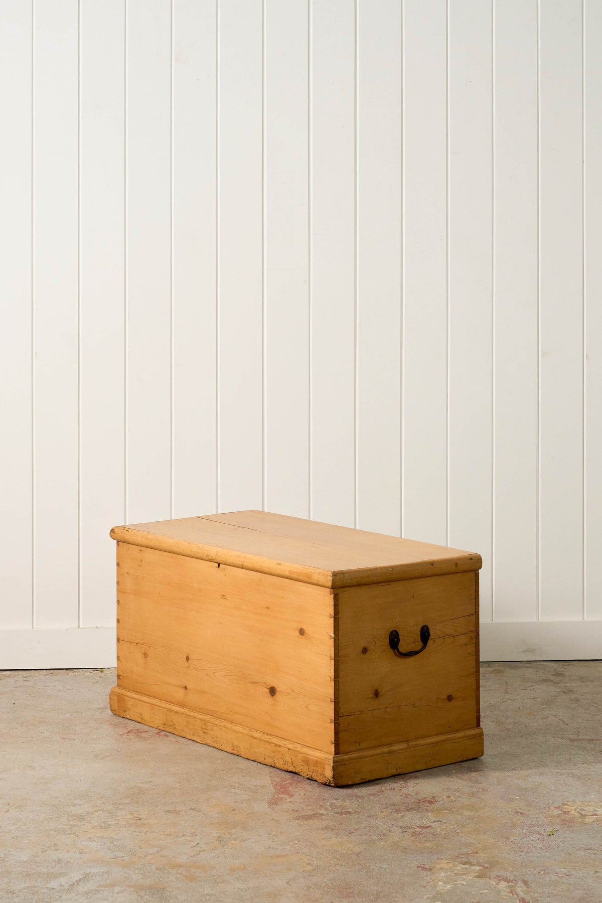 19th Century English Pine Trunk with Exposed Joinery