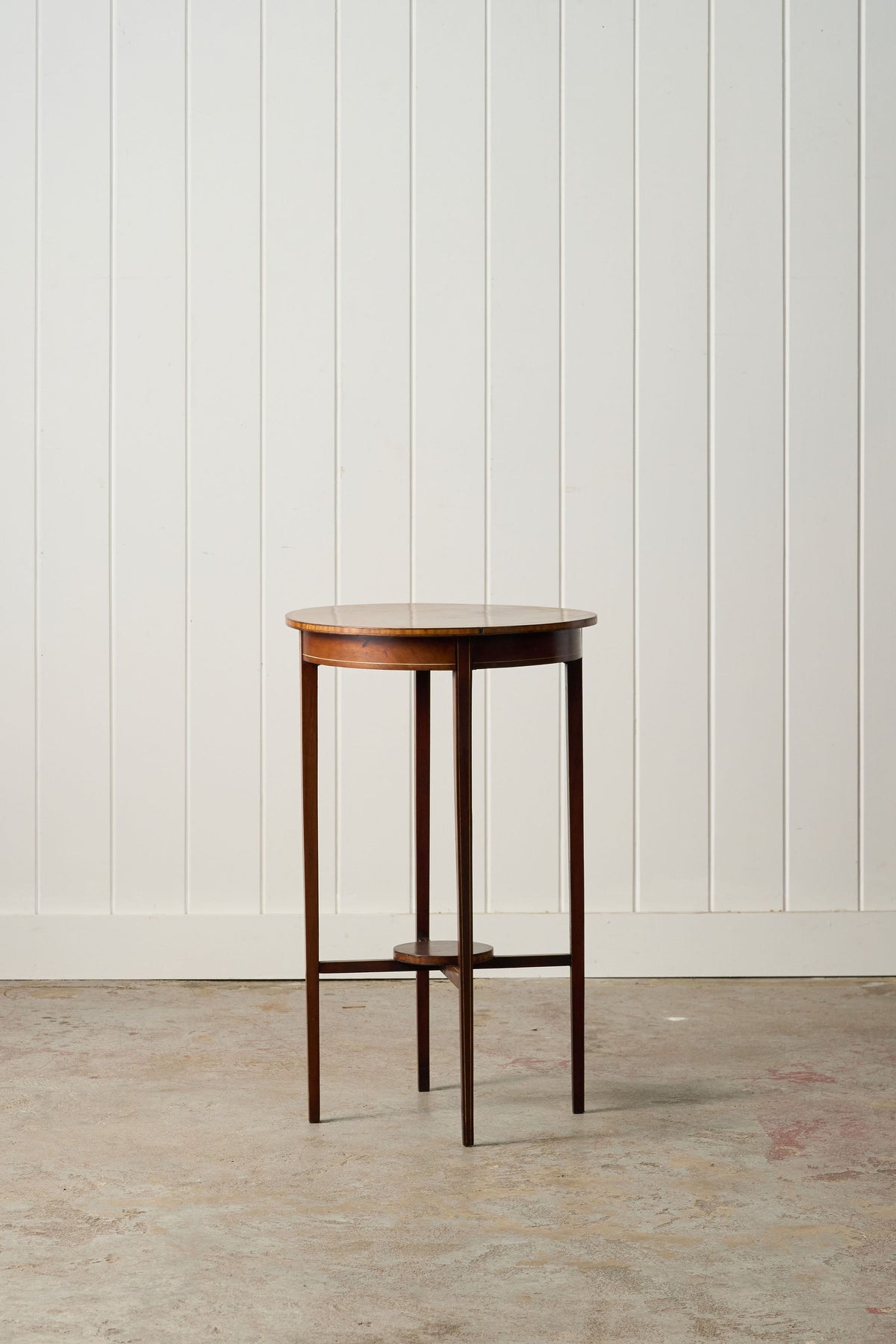 Edwardian Round Mahogany Side Table with Fine Bone Inlay