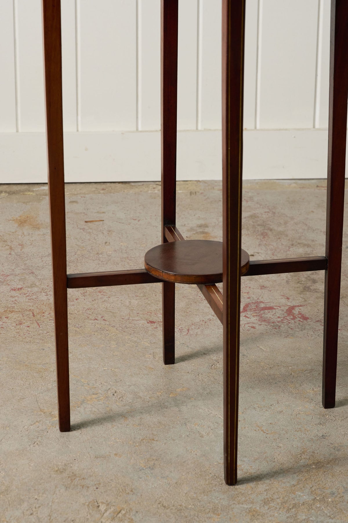 Edwardian Round Mahogany Side Table with Fine Bone Inlay