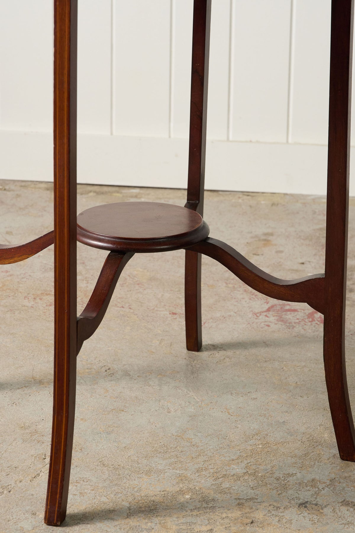 Edwardian Inlaid Mahogany Lamp Table