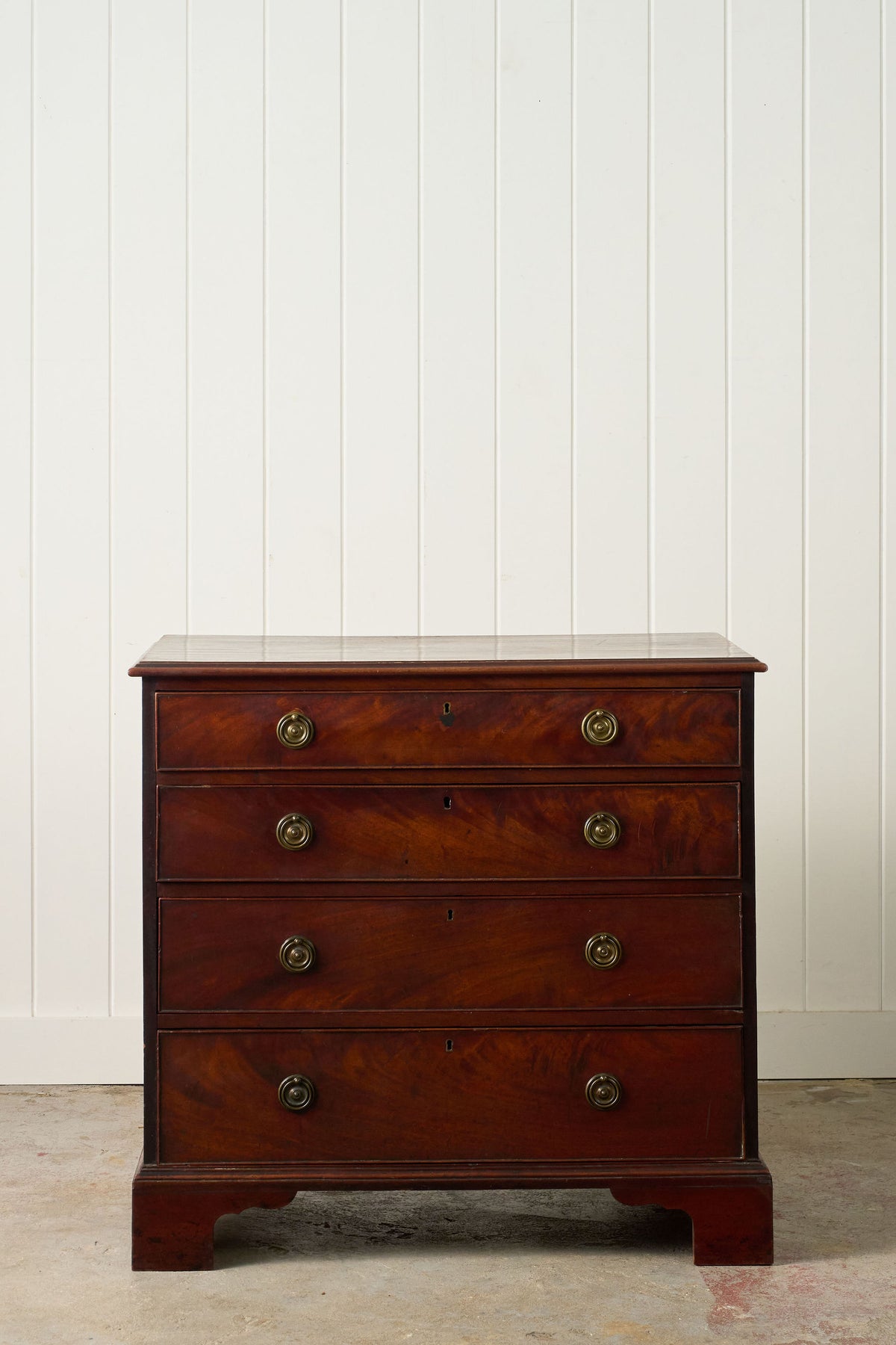 19th Century English Mahogany 4-Drawer Chest with Ring Pulls (c. 1820)