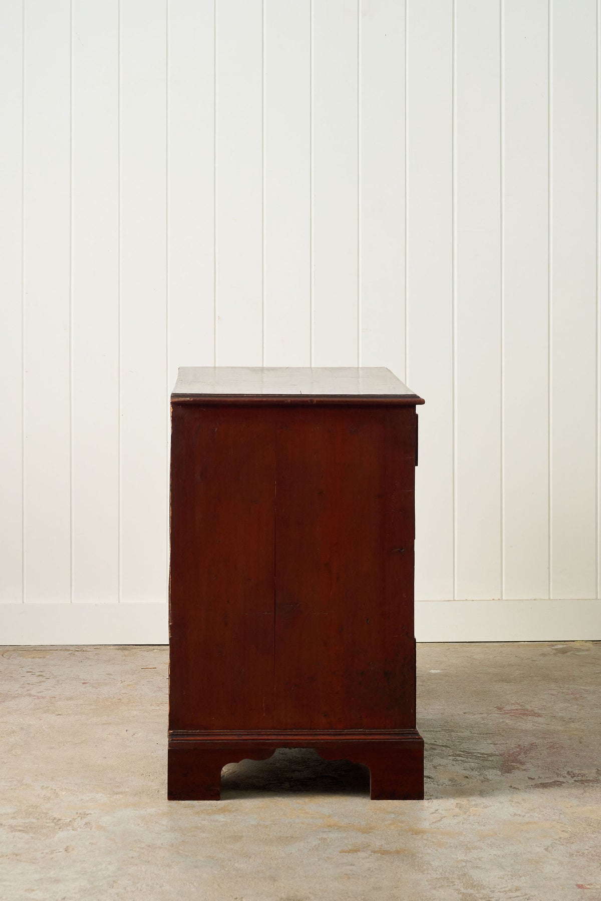 19th Century English Mahogany 4-Drawer Chest with Ring Pulls (c. 1820)