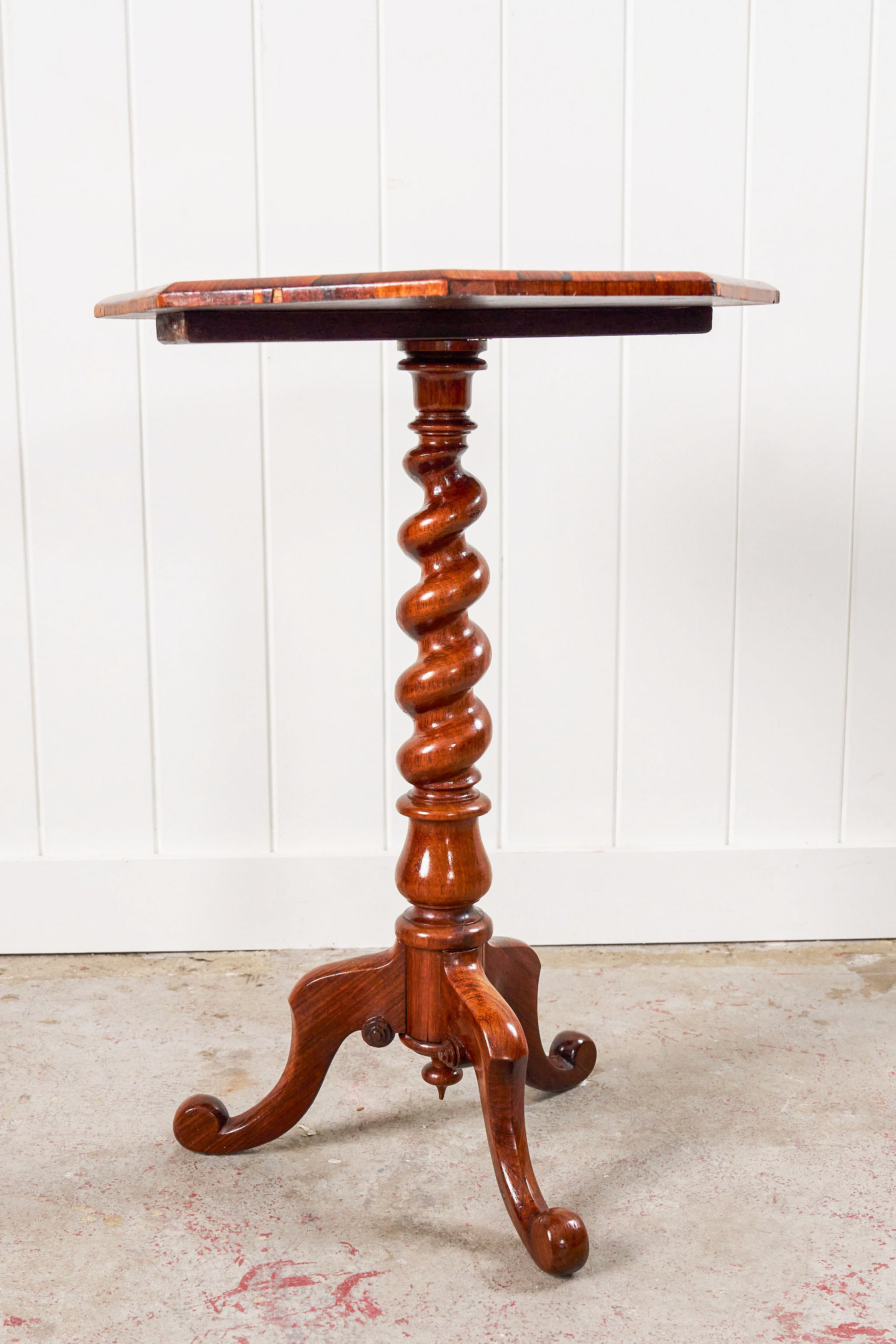 Victorian Rosewood Octagon Gameboard With Barley Twist Base