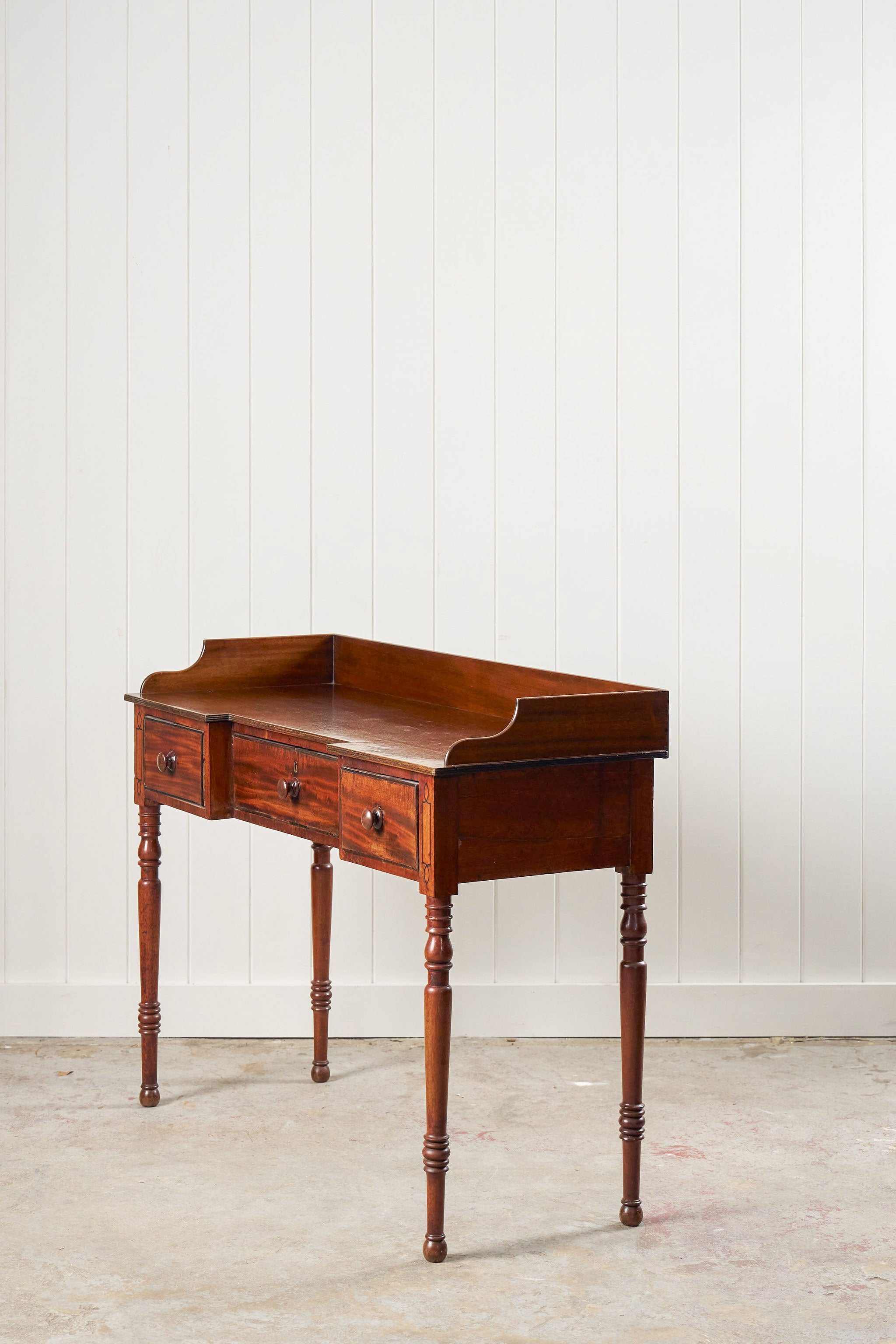 Victorian Mahogany Veneer 3-Drawer Desk