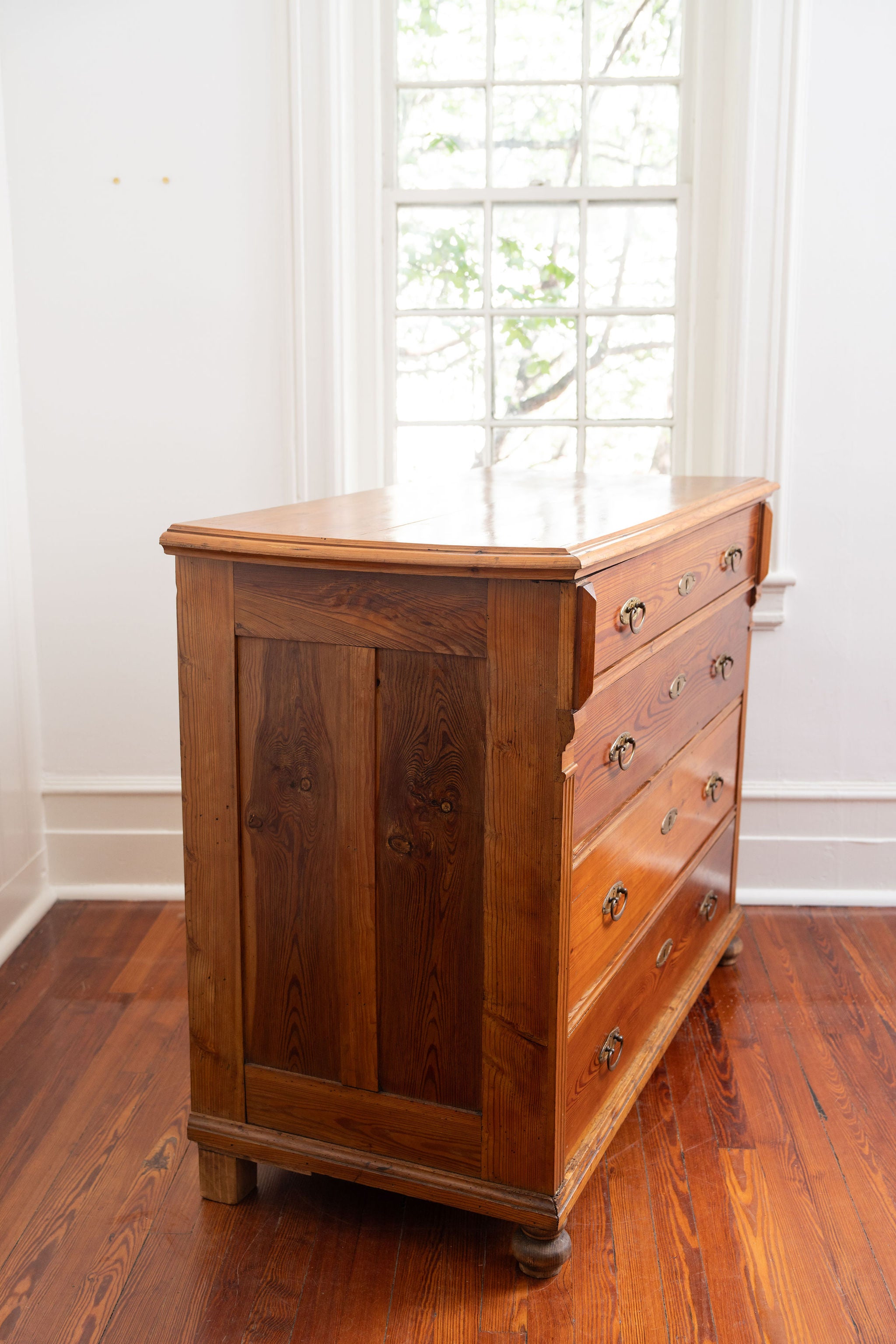 19th Century European Stained Pine Large 4-Drawer Dresser with Double Pulls
