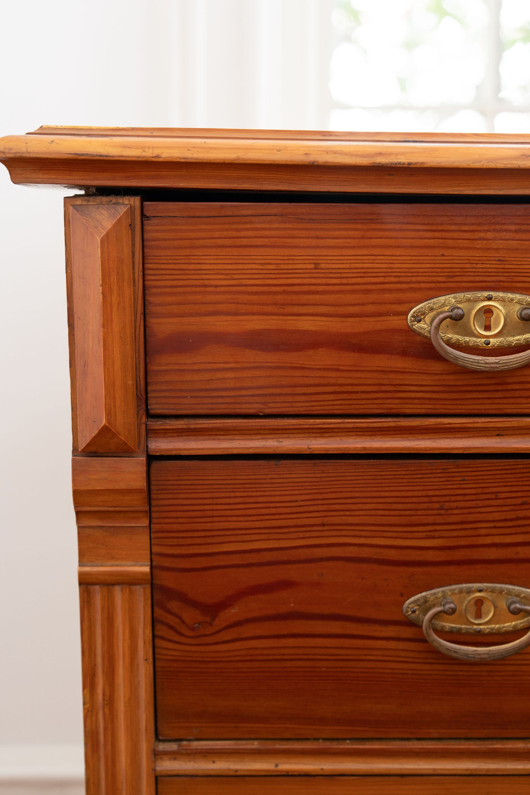 19th Century European Stained Pine Large 4-Drawer Dresser with Double Pulls