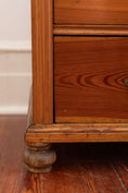 Load image into Gallery viewer, 19th Century European Stained Pine Large 4-Drawer Dresser with Double Pulls
