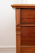 Load image into Gallery viewer, 19th Century European Stained Pine Large 4-Drawer Dresser with Double Pulls
