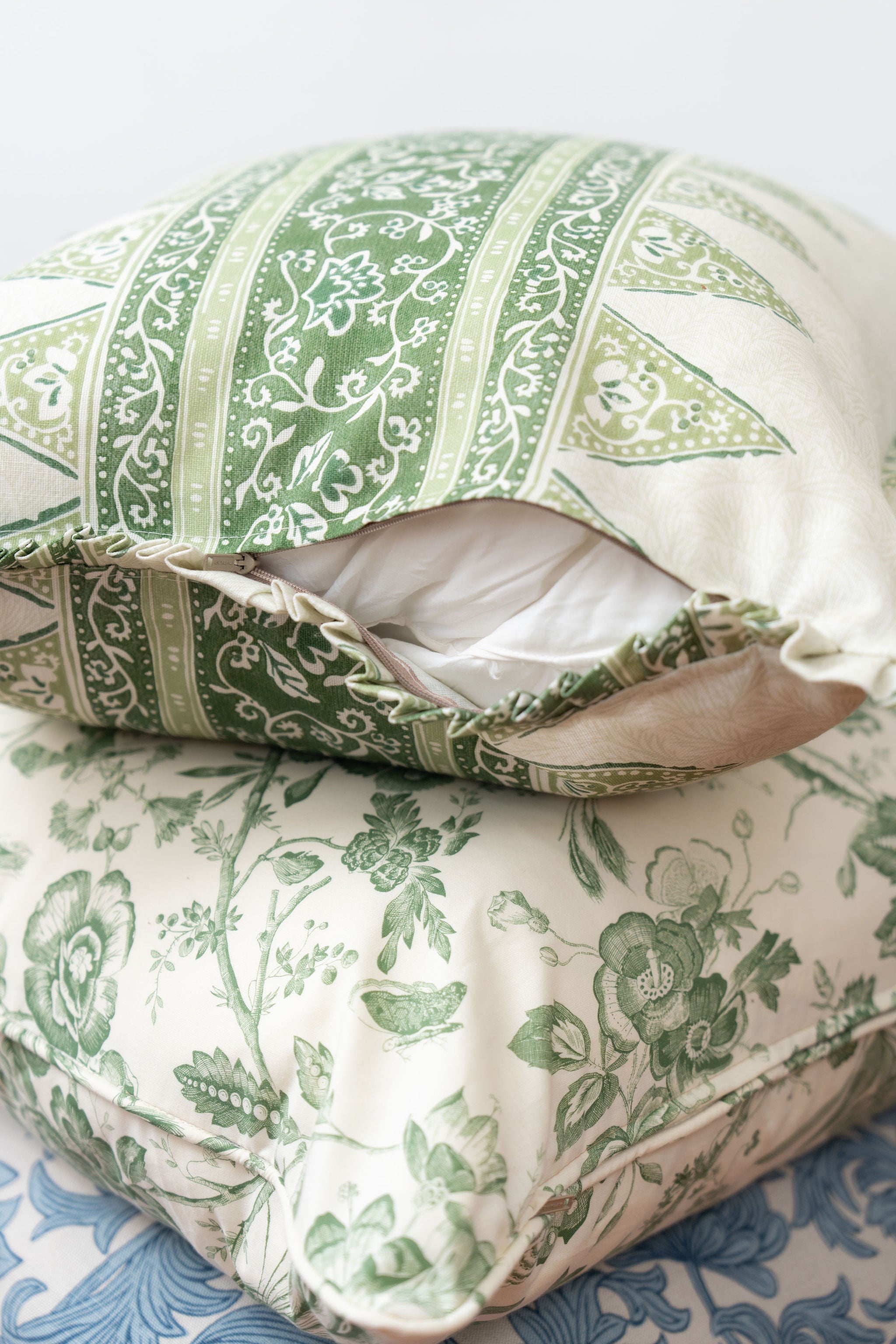 22x22 Pillow Covers | William Morris ‘Chrysanthemum Toile’ (PAIR)