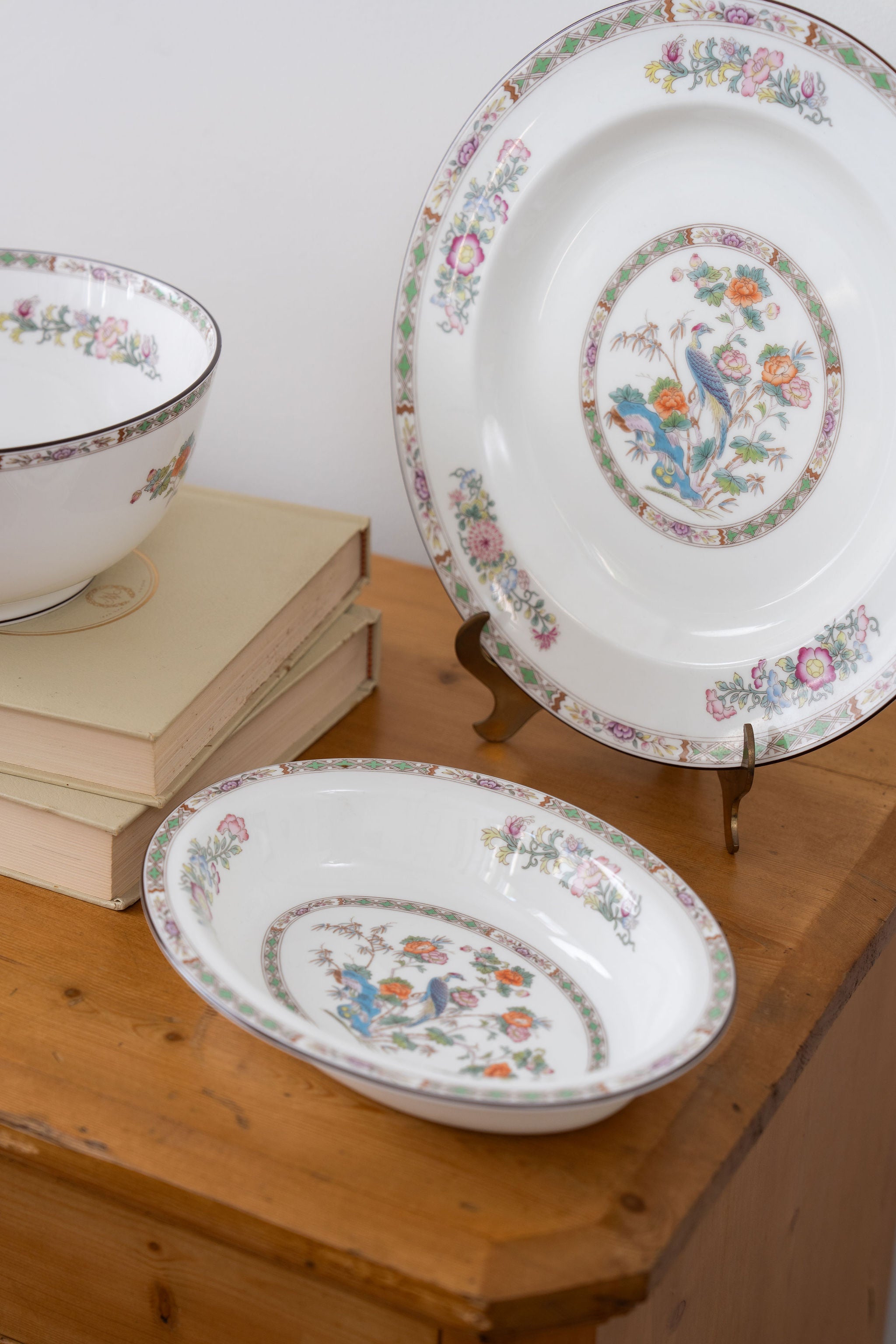 Wedgwood ‘Kutani Crane’ Oval Vegetable Serving Dish