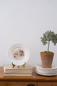 Load image into Gallery viewer, RARE First Edition Vtg. Charleston Collection Wedgwood Dinner Plates

