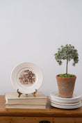 Load image into Gallery viewer, RARE First Edition Vtg. Charleston Collection Wedgwood Dinner Plates
