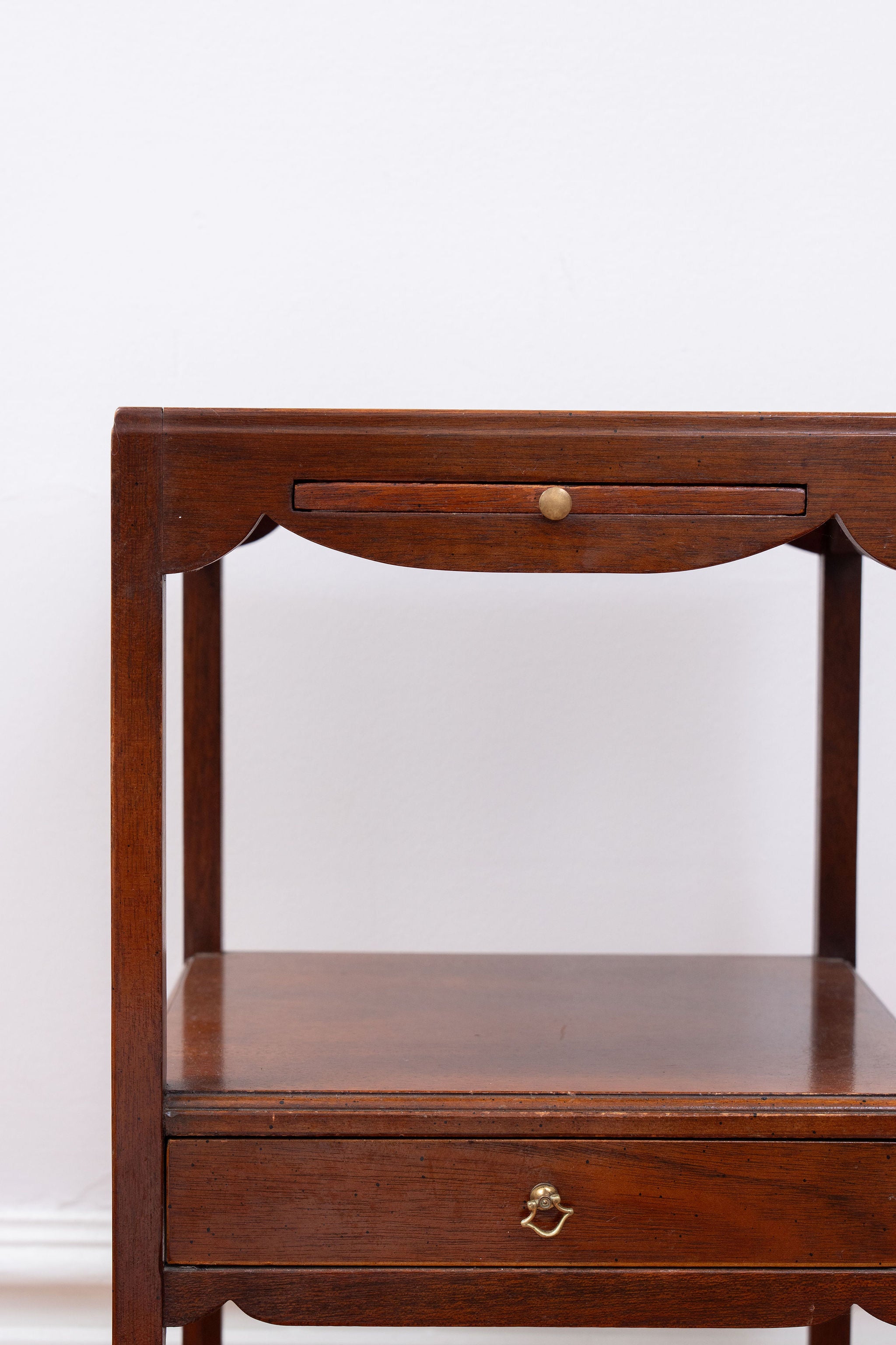 Baker Small Mahogany 2-Tier Table | Historic Charleston Reproductions Collection