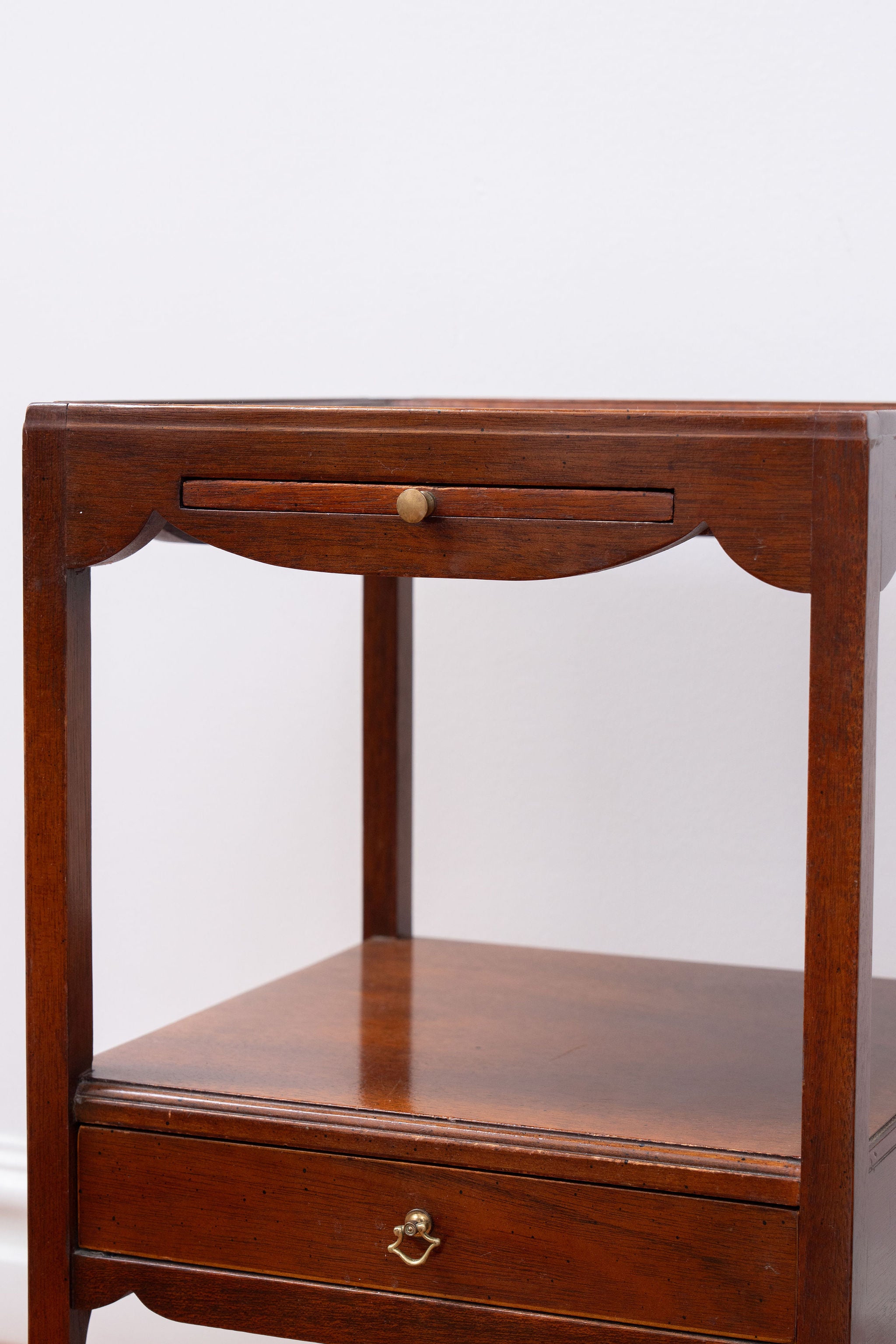 Baker Small Mahogany 2-Tier Table | Historic Charleston Reproductions Collection