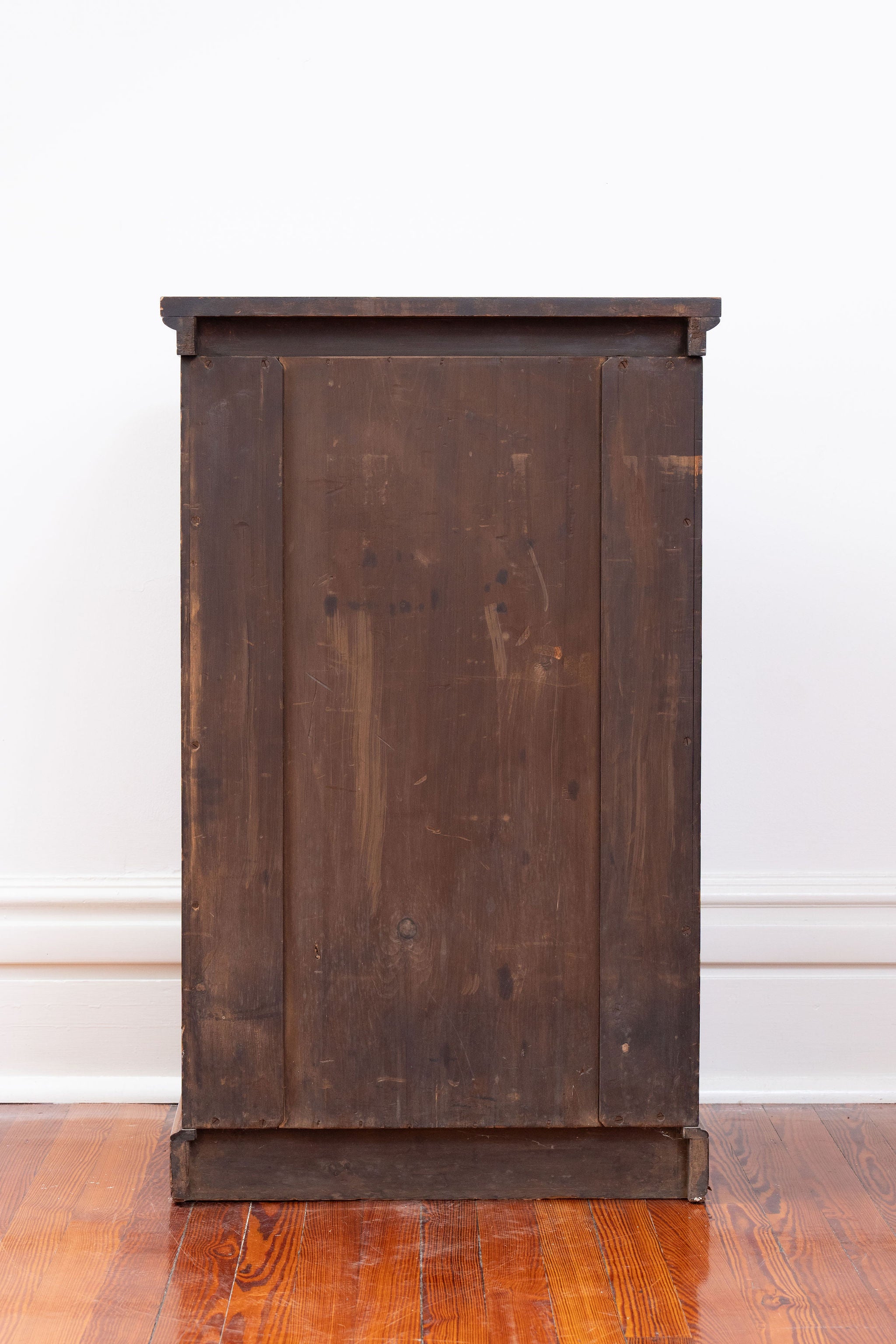 Victorian Walnut Wellington Chest (circa 1845-1870) | English Maker Toplis & Son