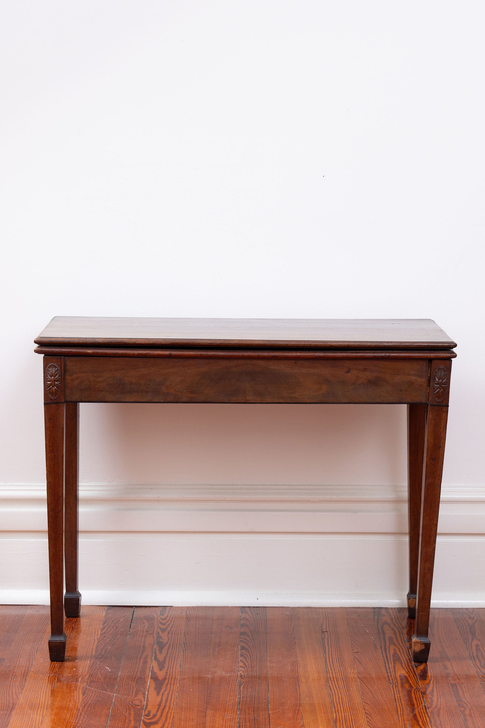 Antique English Gate Leg Dining Table in Oak for sale at Pamono