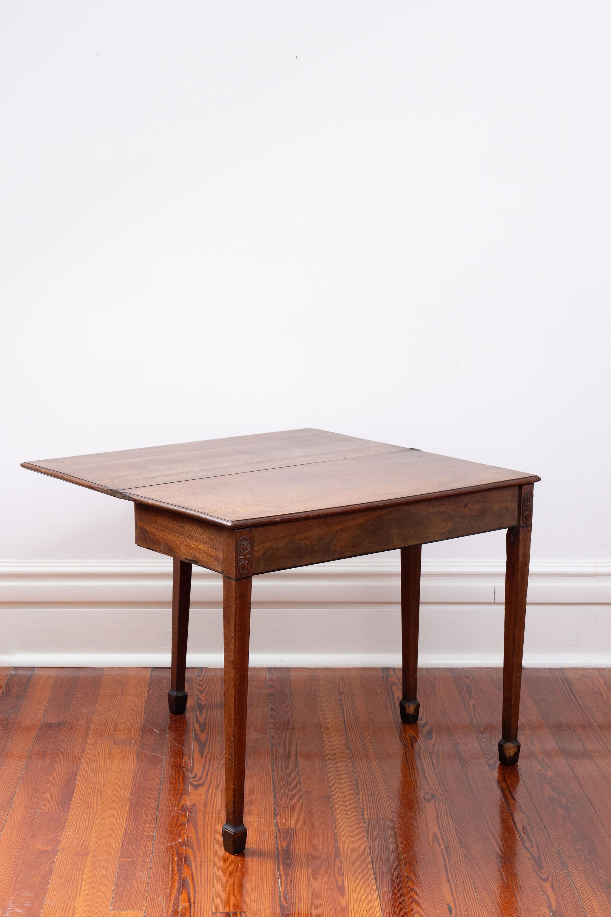 Antique Flip Top Gate Leg Table