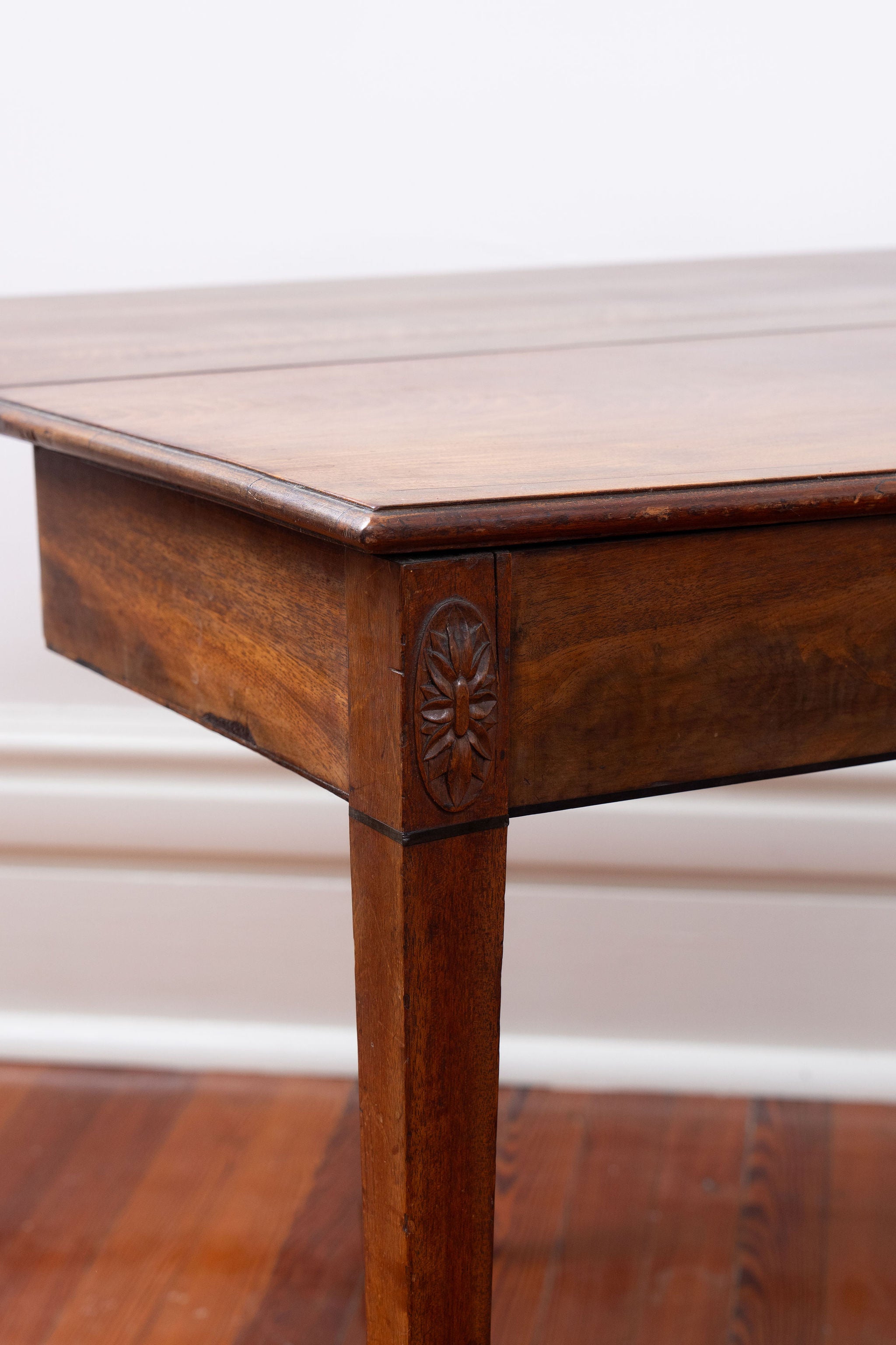 Antique Flip Top Gate Leg Table