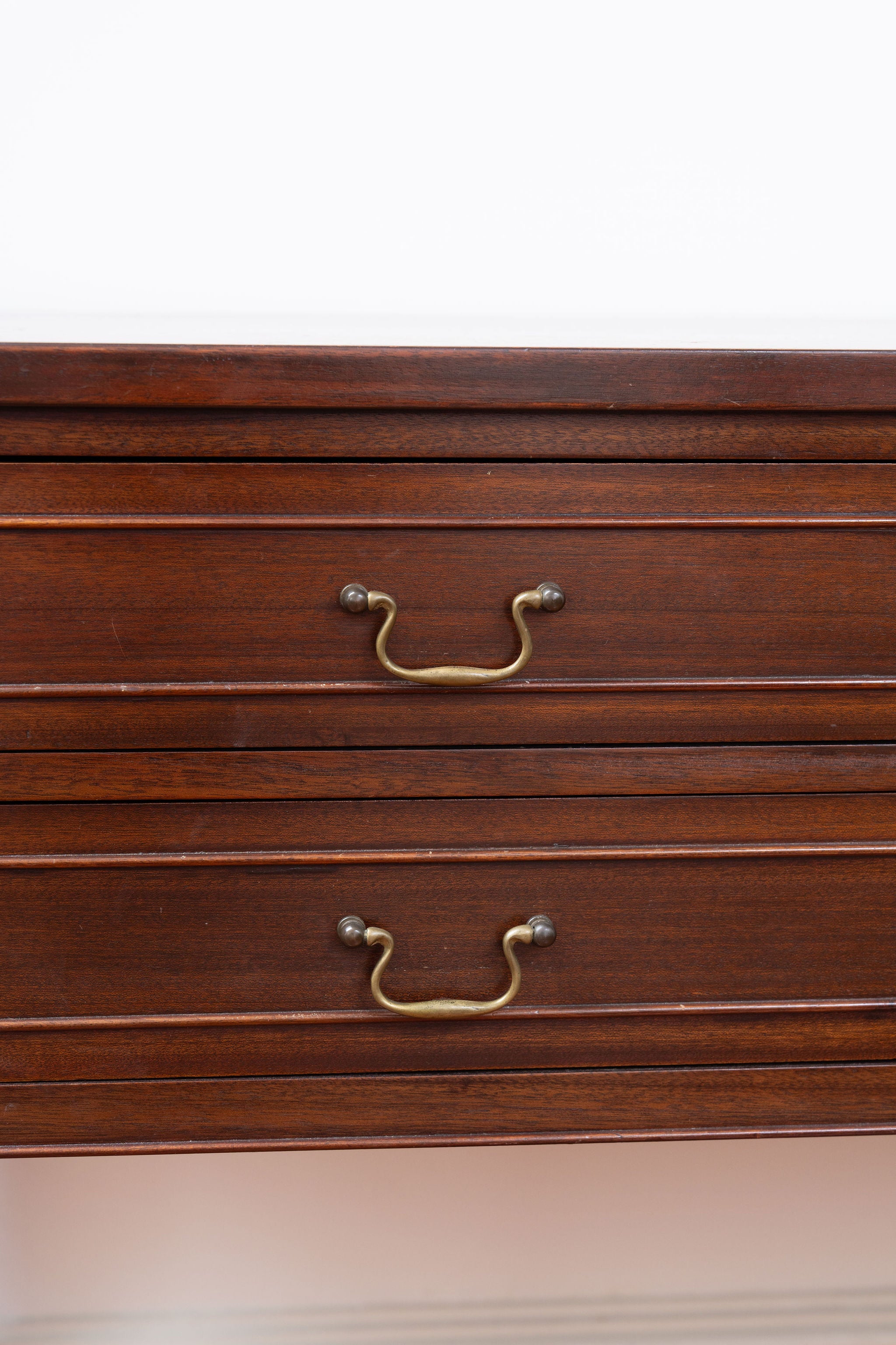 Antique Mahogany 2 Drawer Console / Server With Spade Feet