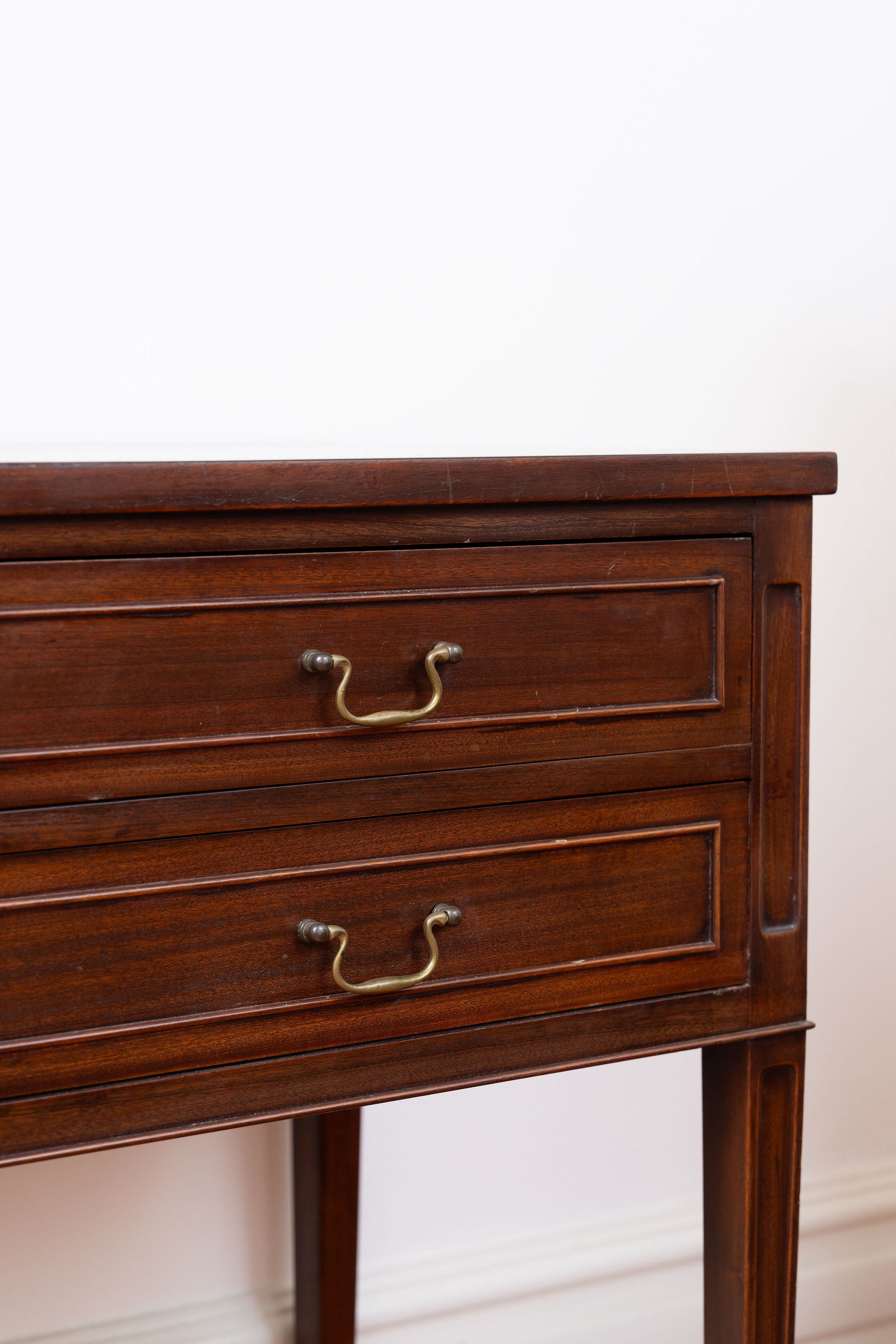 Antique Mahogany 2 Drawer Console / Server With Spade Feet