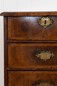 Load image into Gallery viewer, Early 18th Century William & Mary Burl Walnut Chest of Drawers with Inlay Top on Bun Feet (c. 1720)
