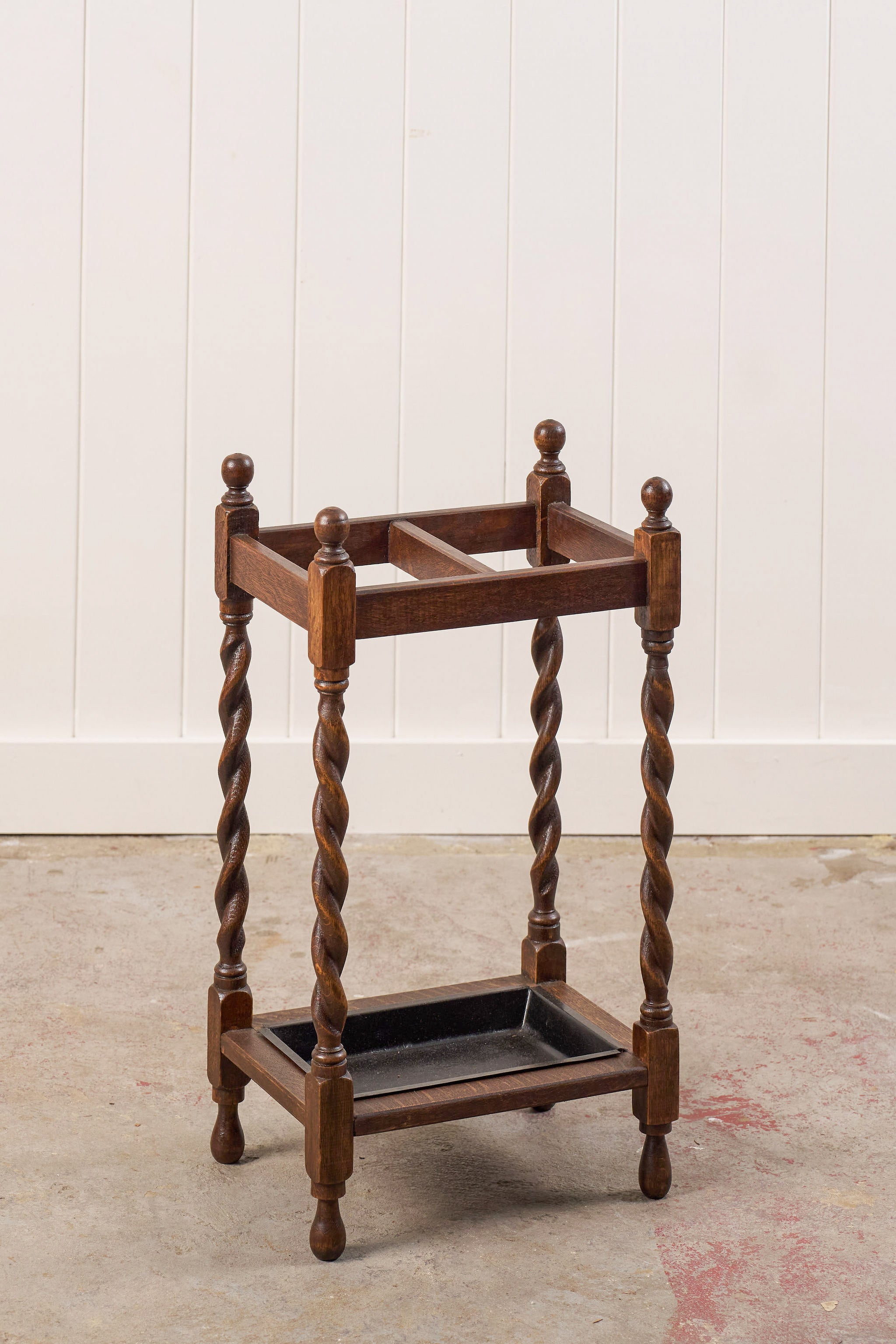 Vintage 1930s English Oak Barley Twist Umbrella/Stick Stand