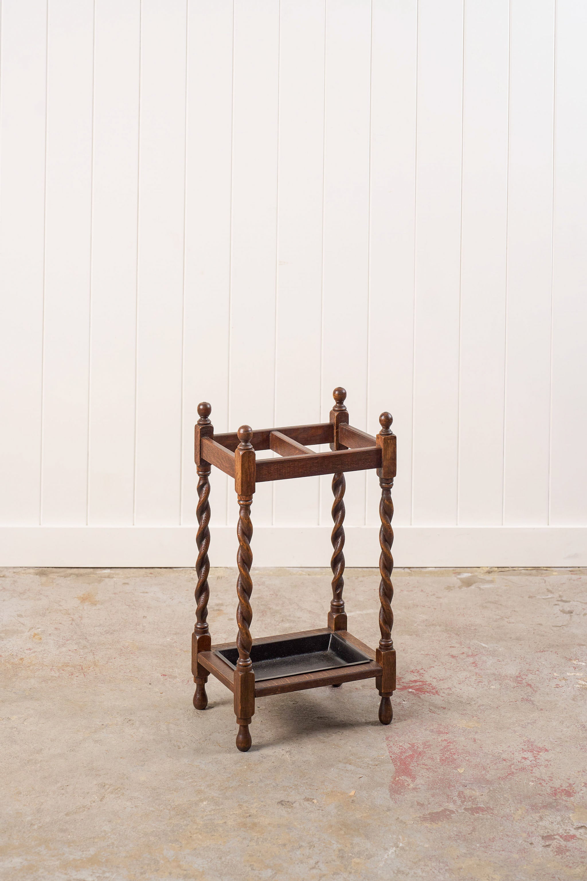Vintage 1930s English Oak Barley Twist Umbrella/Stick Stand