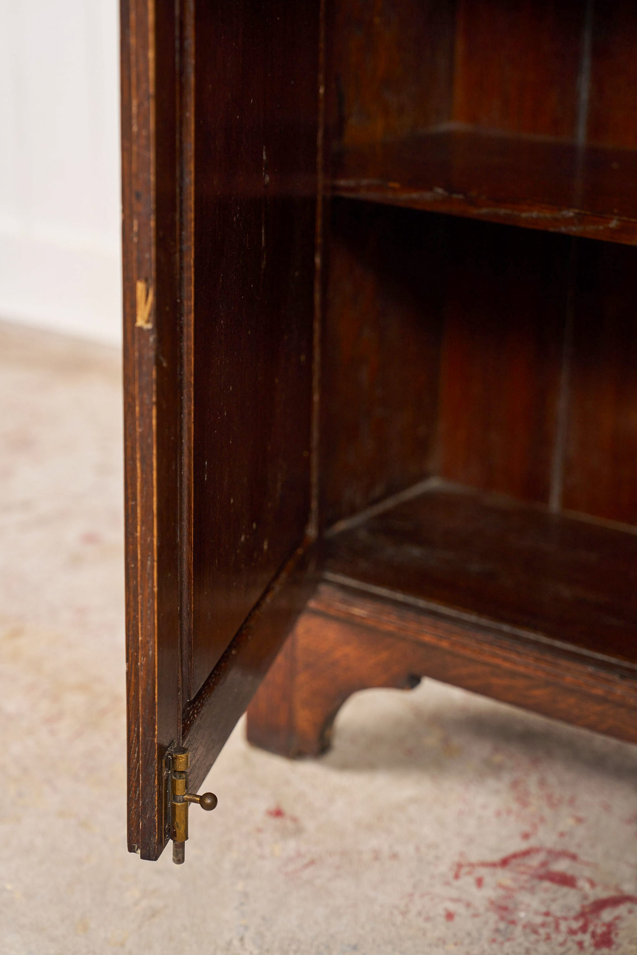 English Oak Library Display Case (c. 1930)