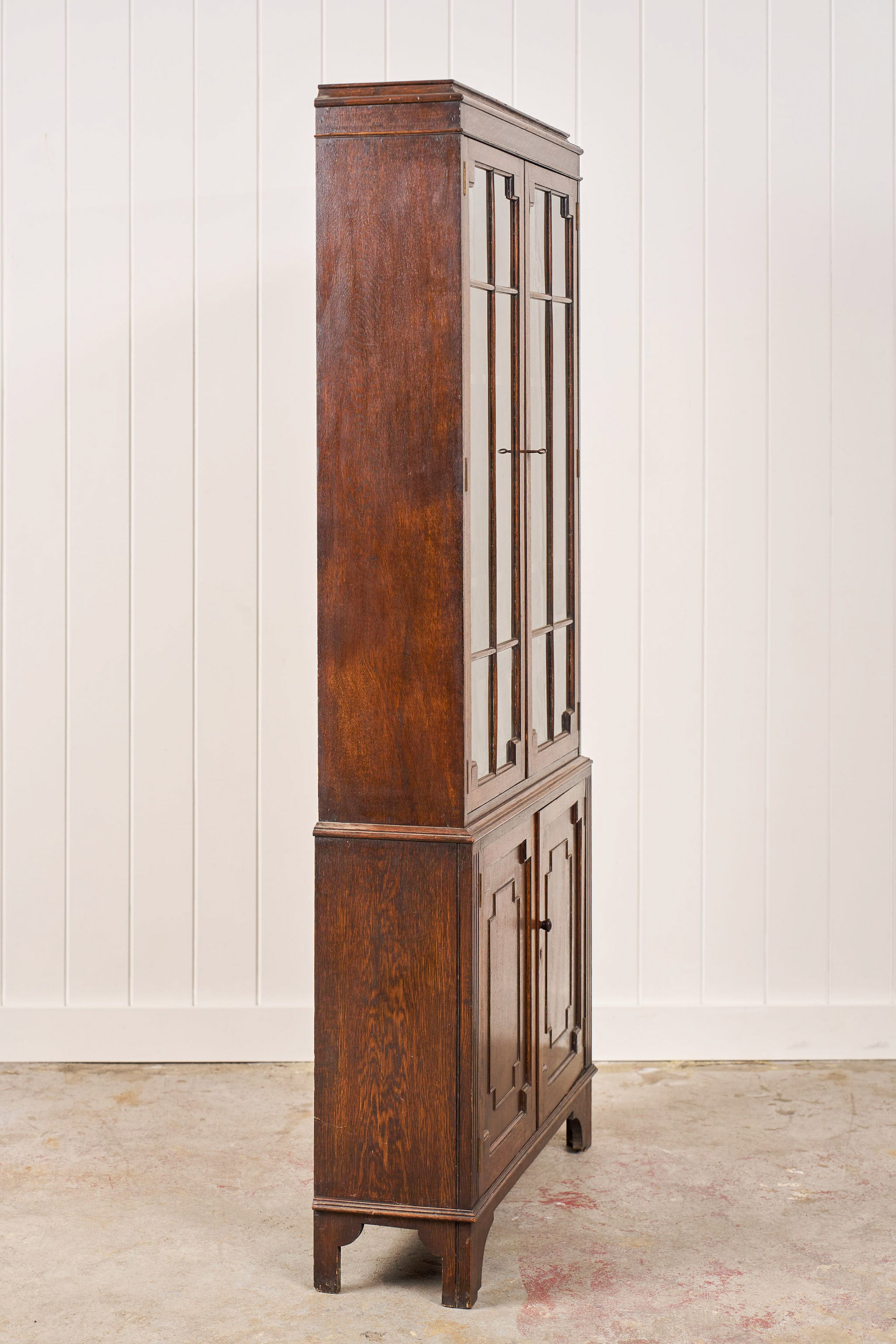 English Oak Library Display Case (c. 1930)