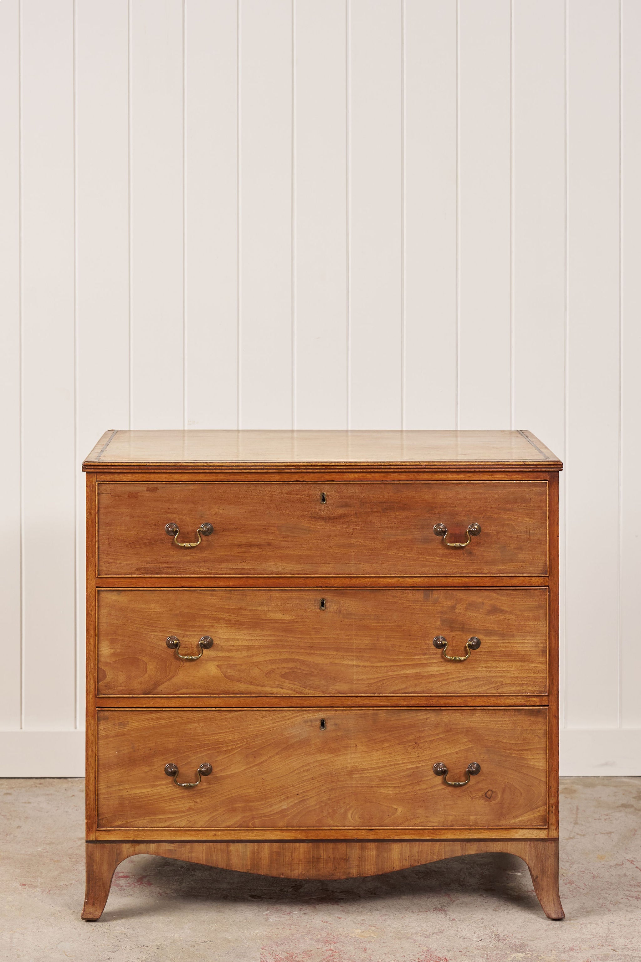 Edwardian Oak 3-Drawer Chest with Ebony Inlay